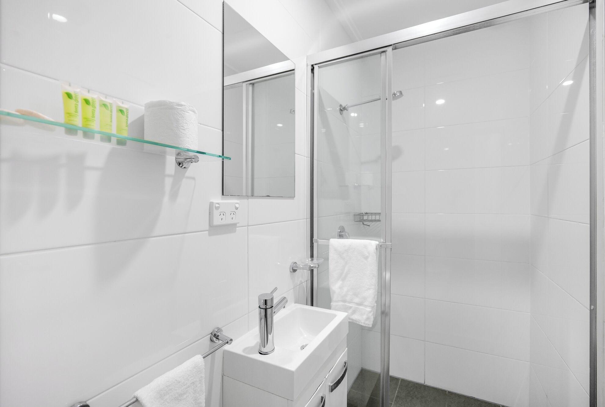 Studio Queen Size Bed