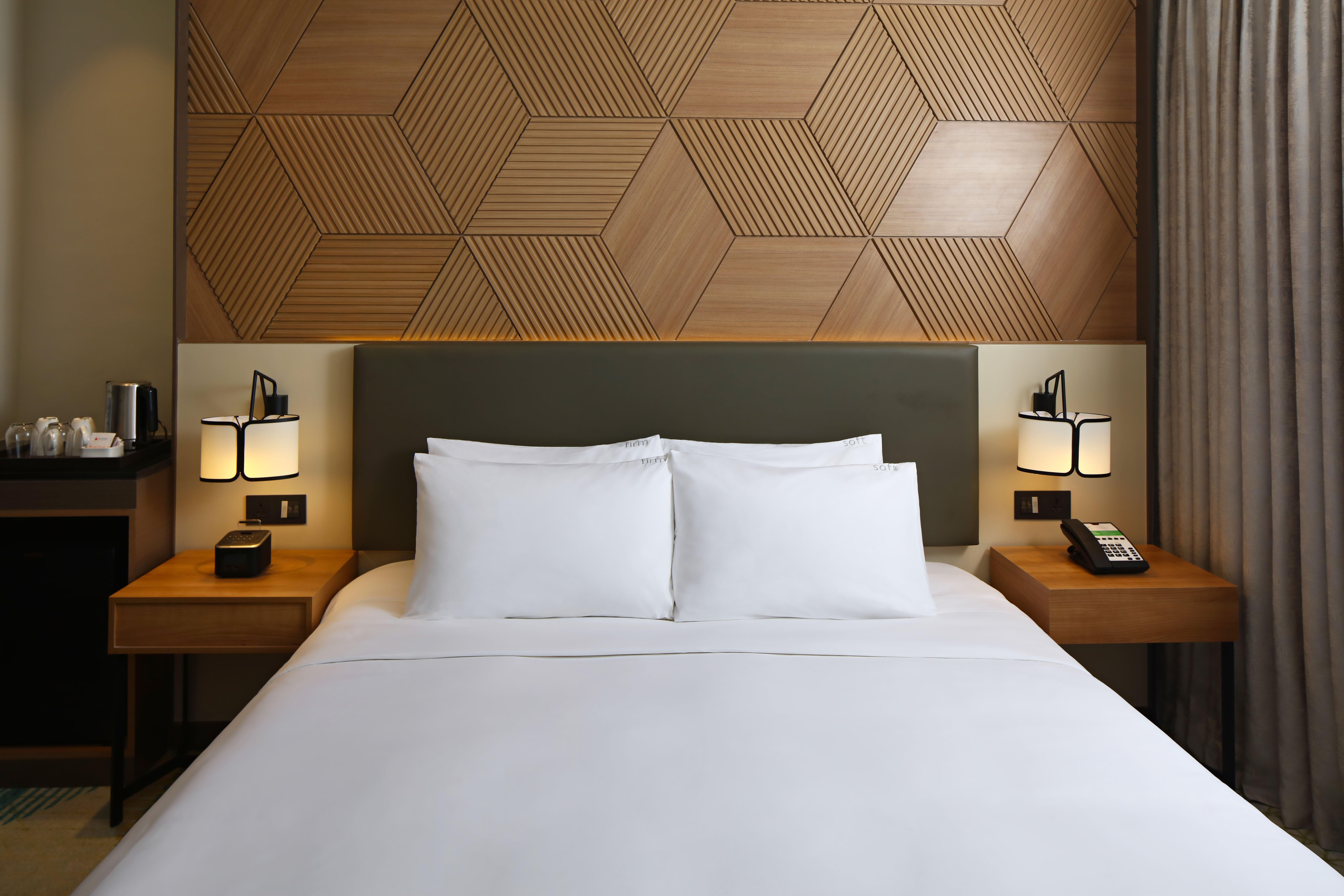 Double Accessible King Size Bed