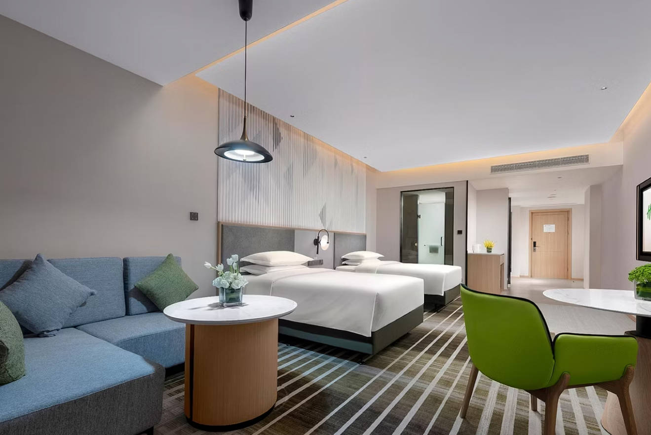 Twin Premium with Views