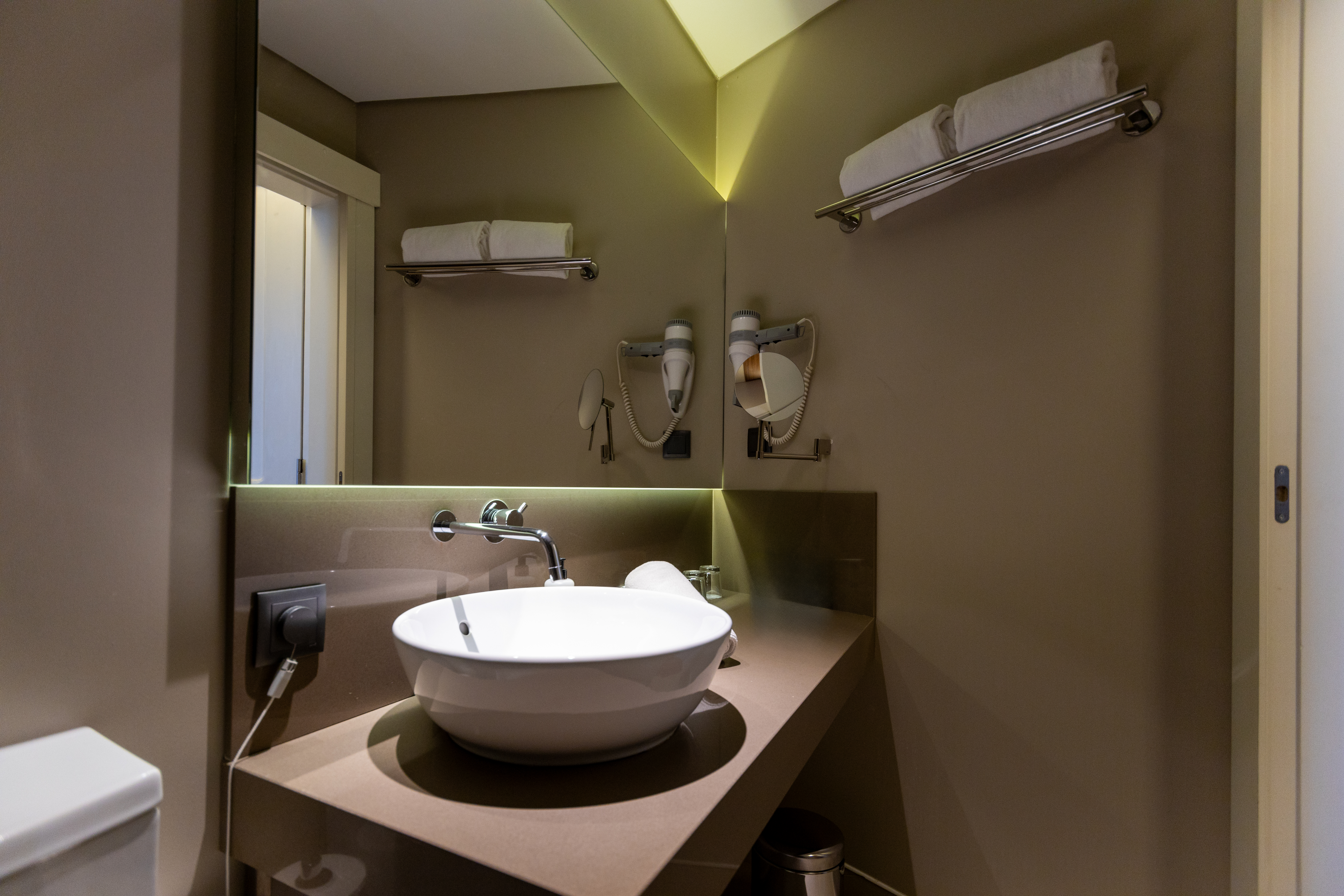 Double or Twin Standard