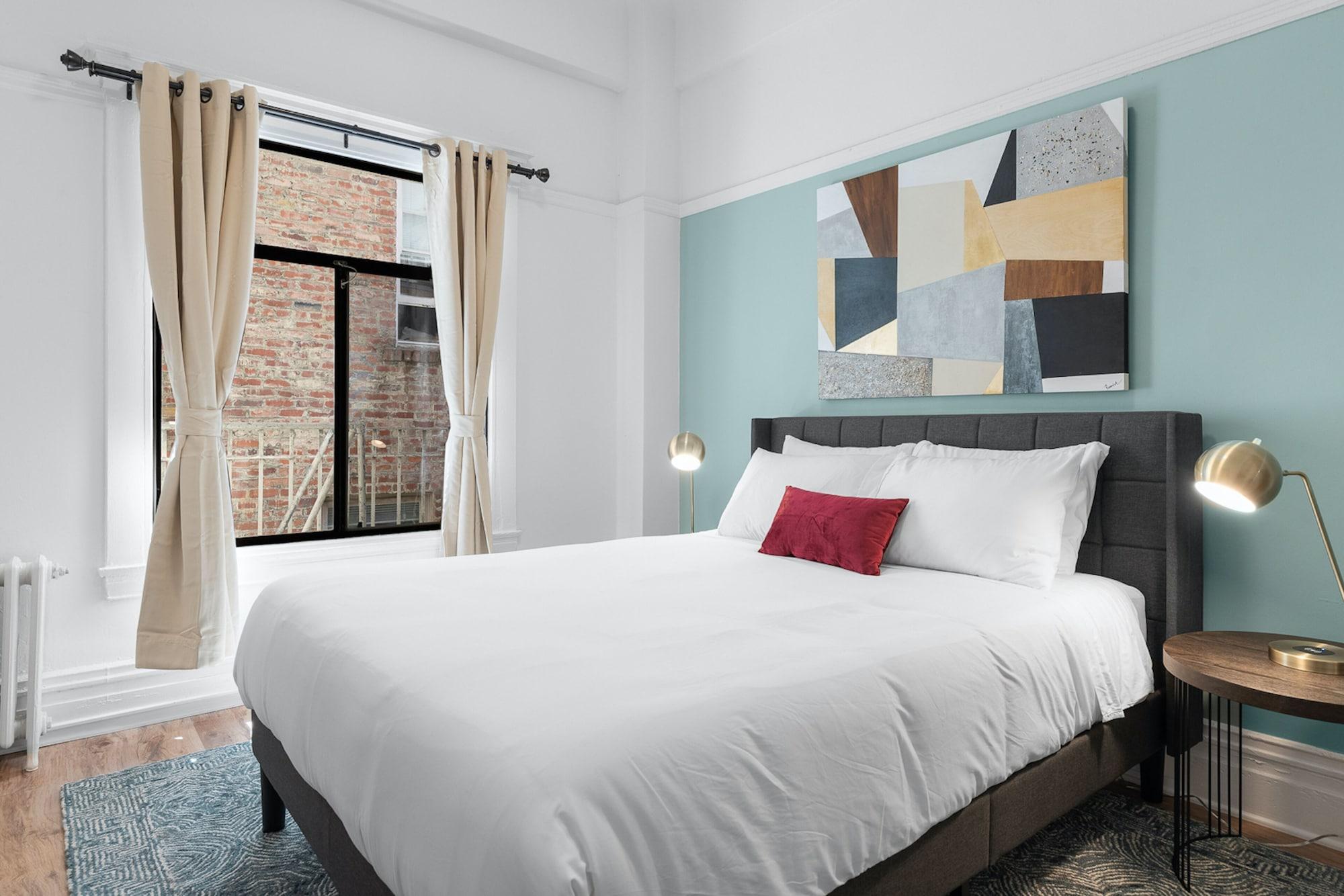 Double Queen Bed Non Smoking