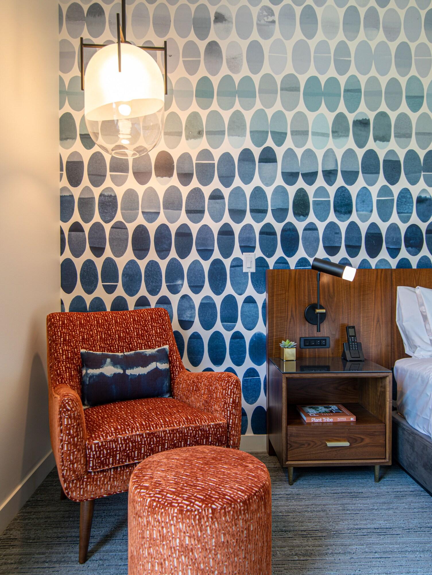 Double Deluxe King Bed