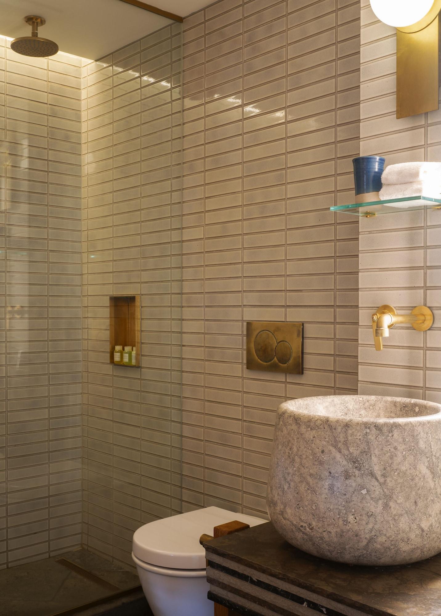 Double Deluxe City View