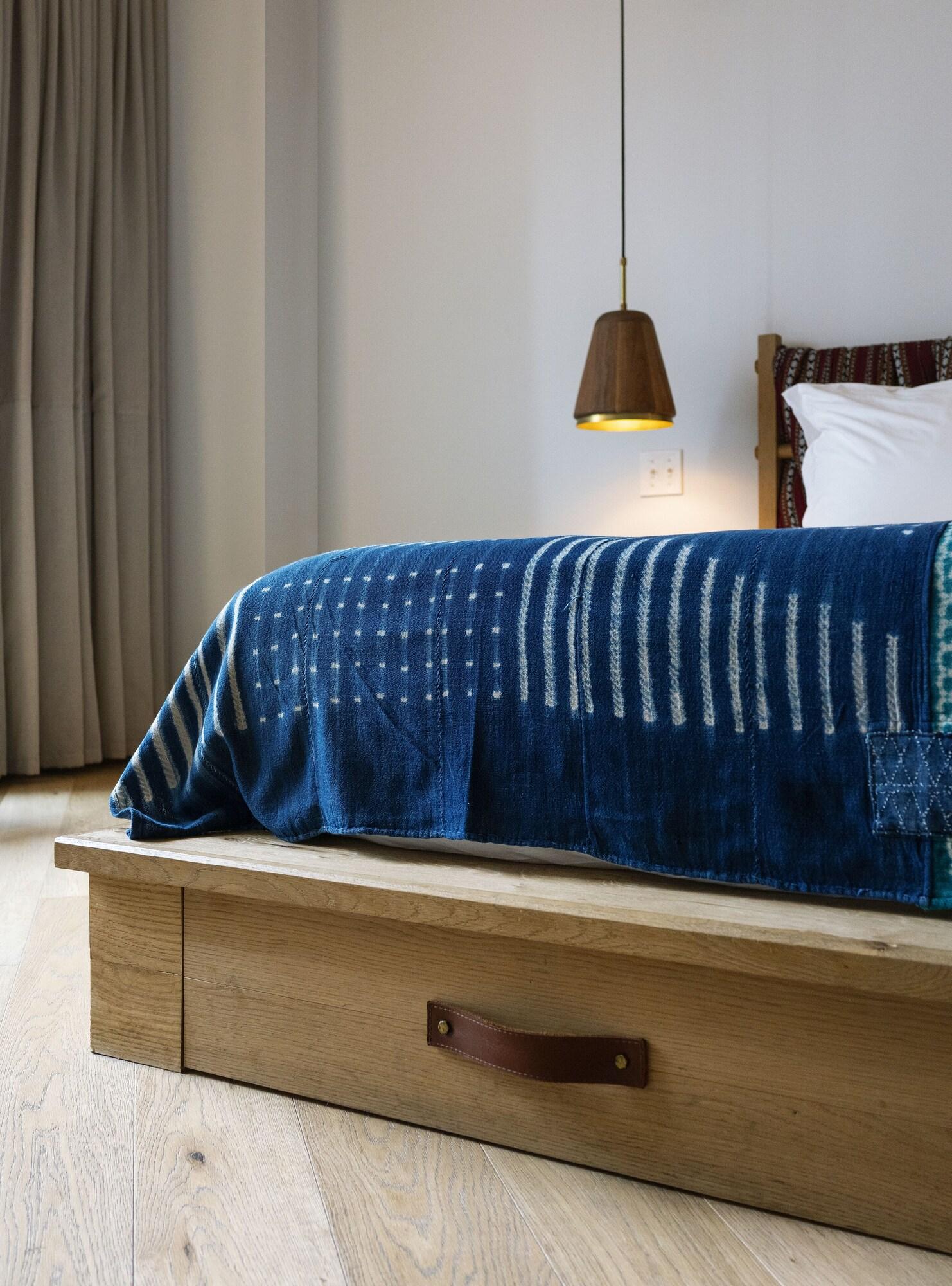 Double Deluxe King Bed