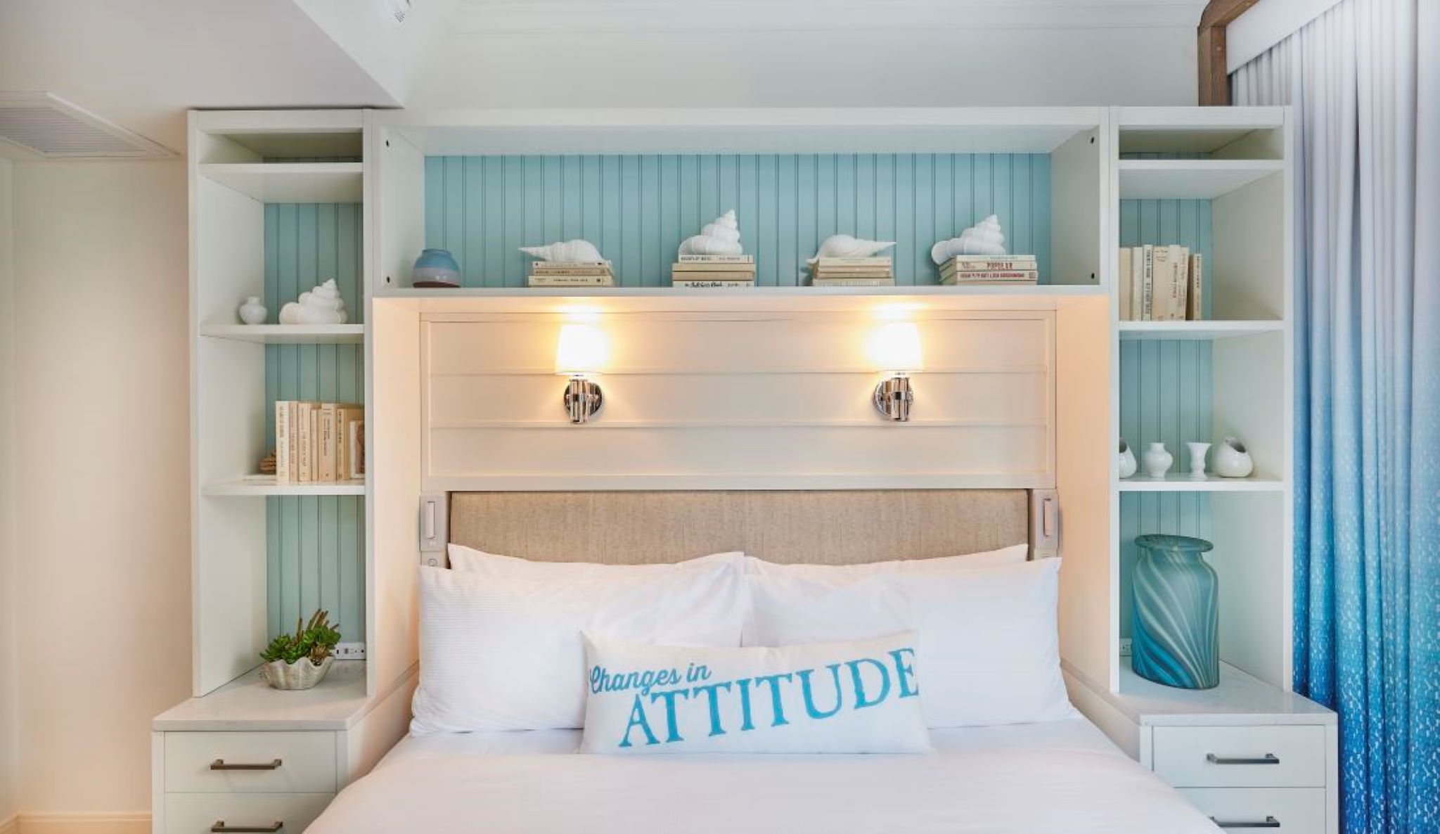 Room Deluxe Queen Bed