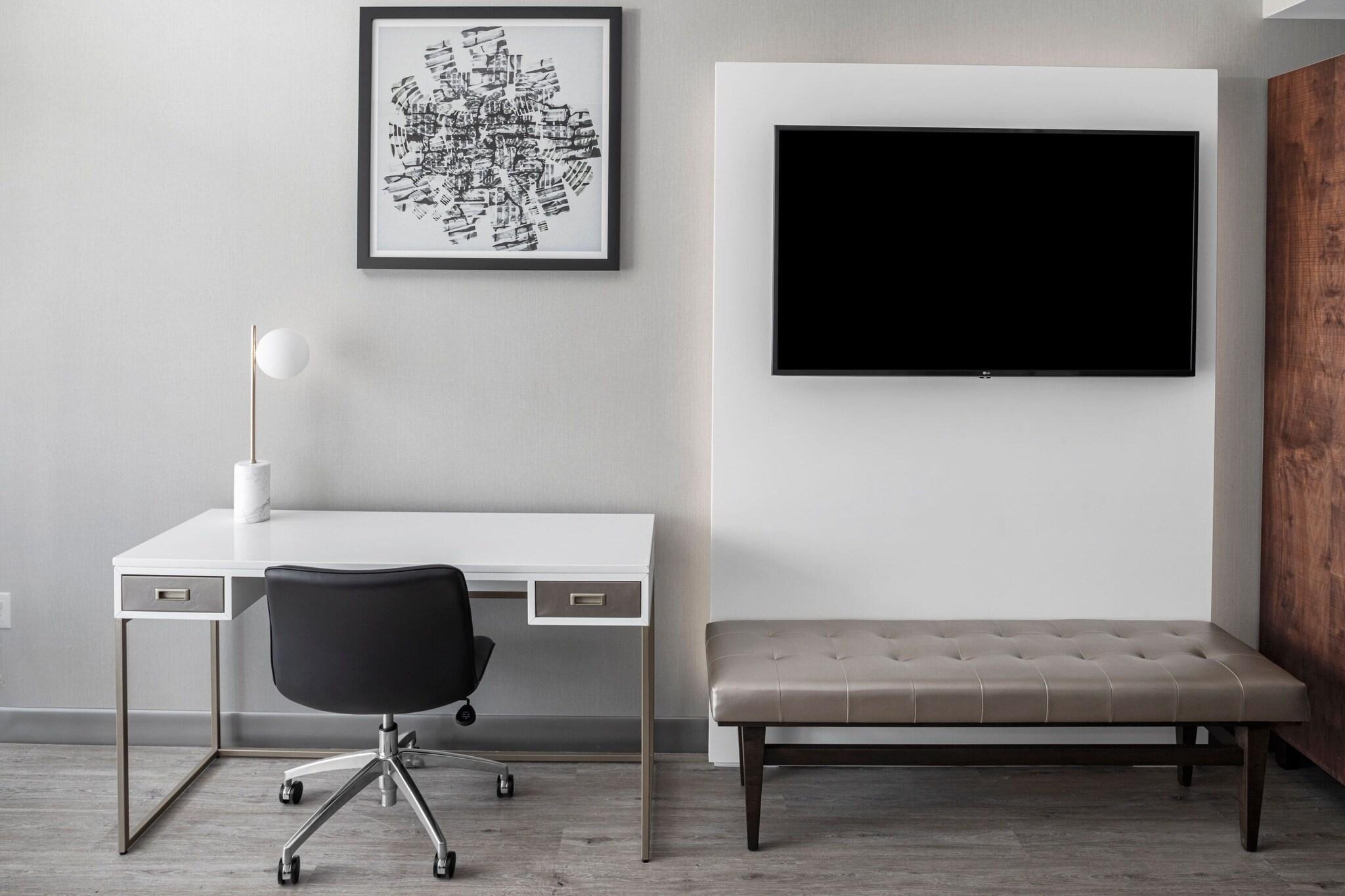 Double Deluxe Two Double Beds