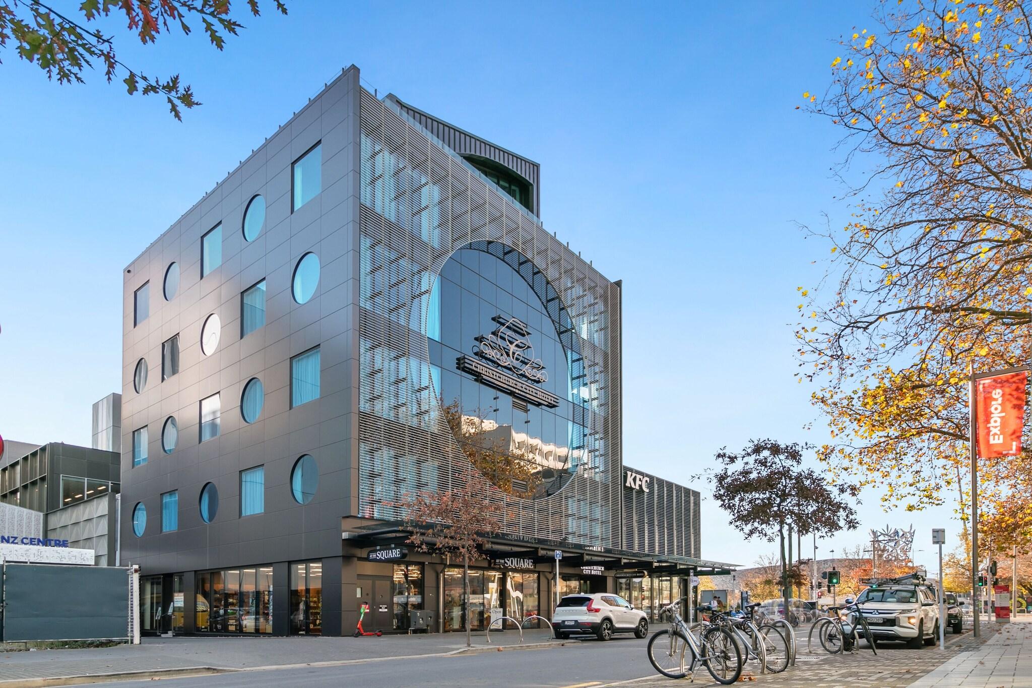 Studio Executive City View