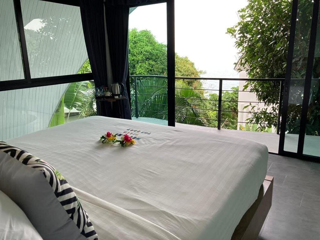 Double Classic Double Bed