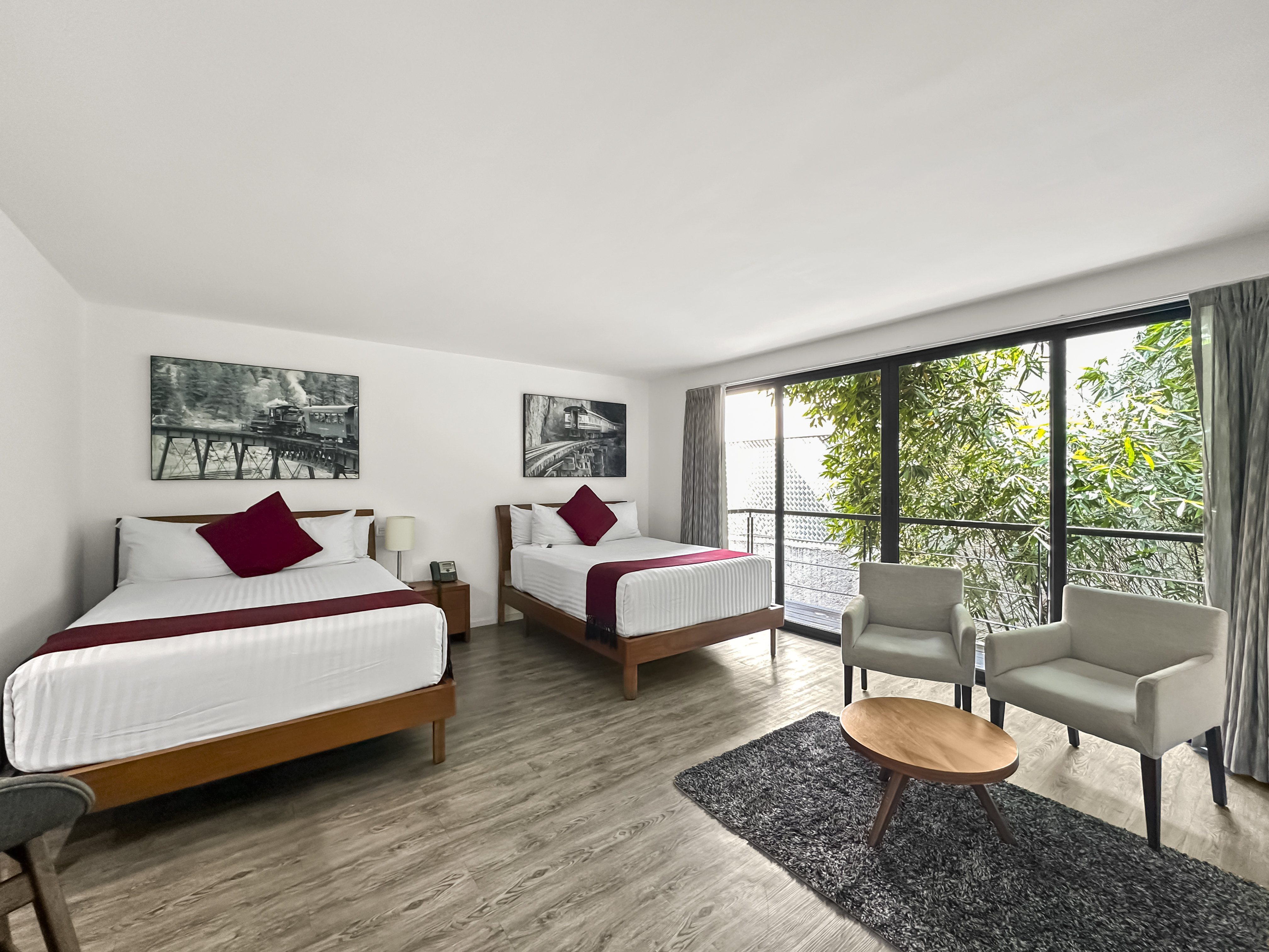 Quadruple with Terrace