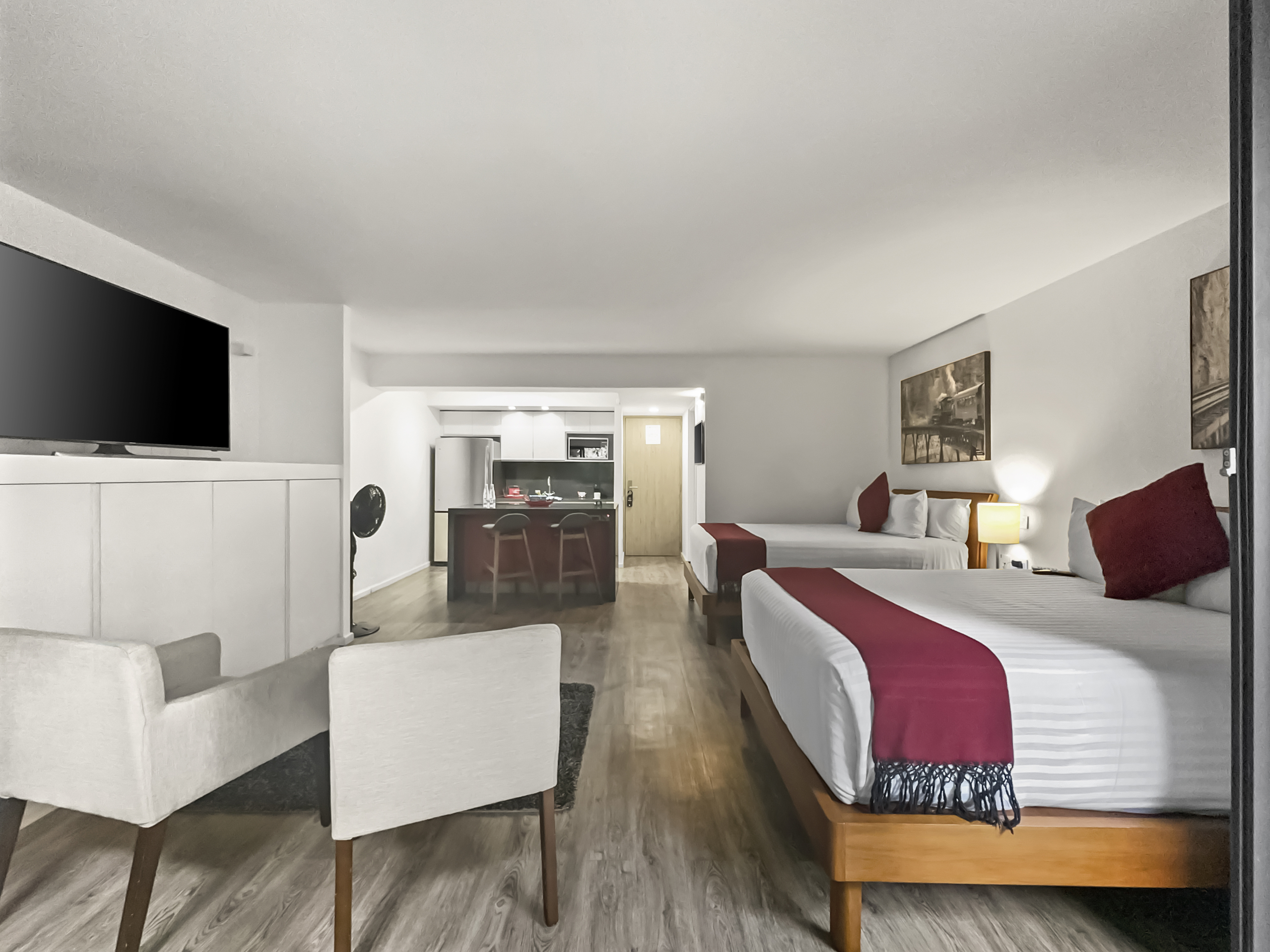 Quadruple with Terrace