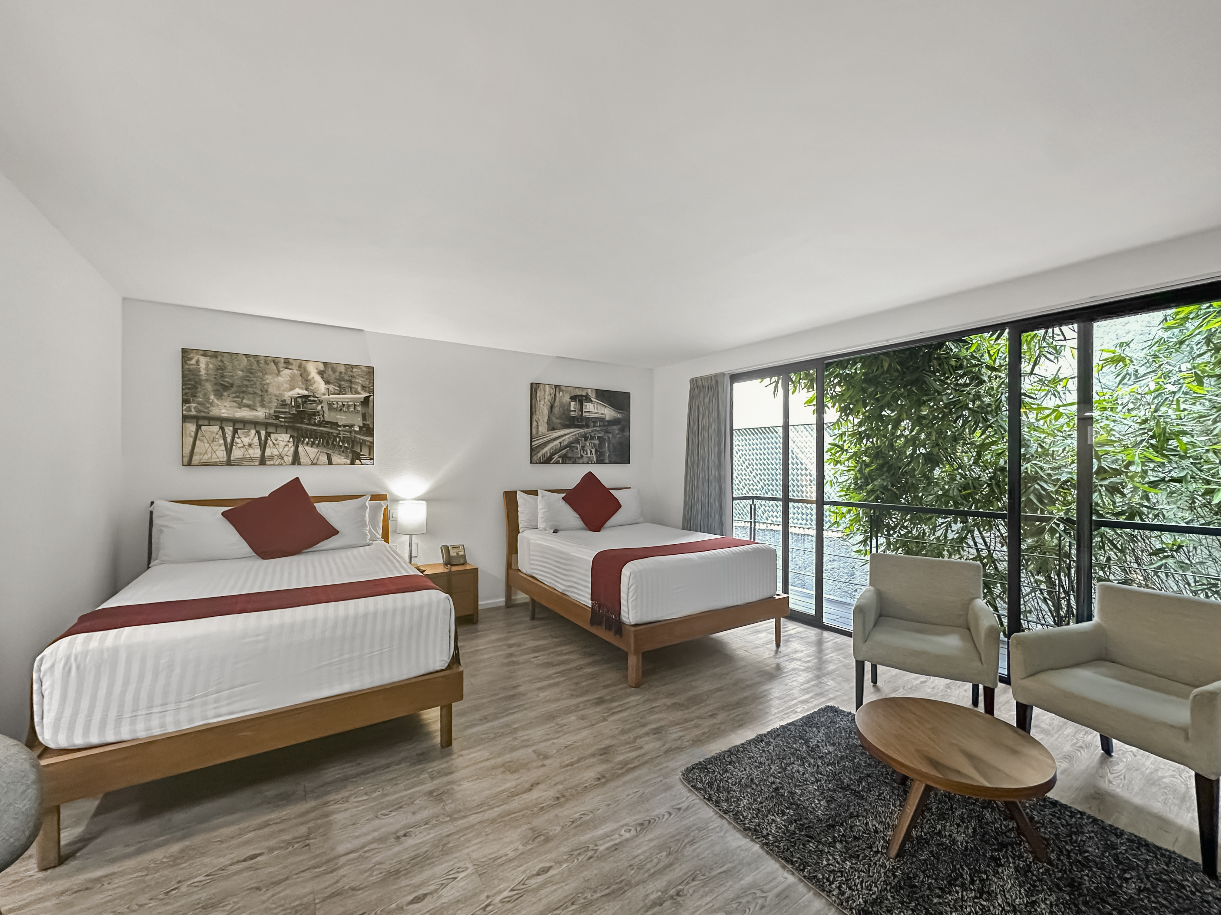 Quadruple with Terrace