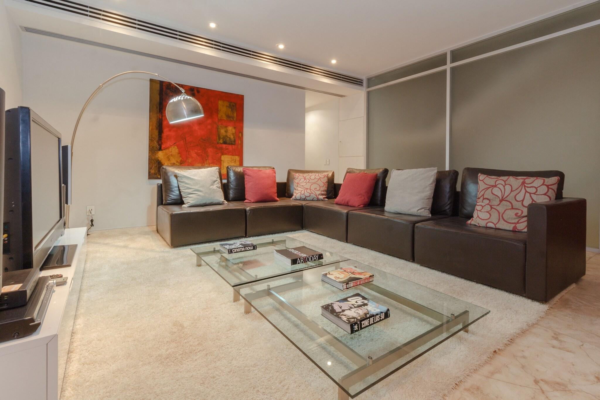 Apartment King Bed Two Bedrooms