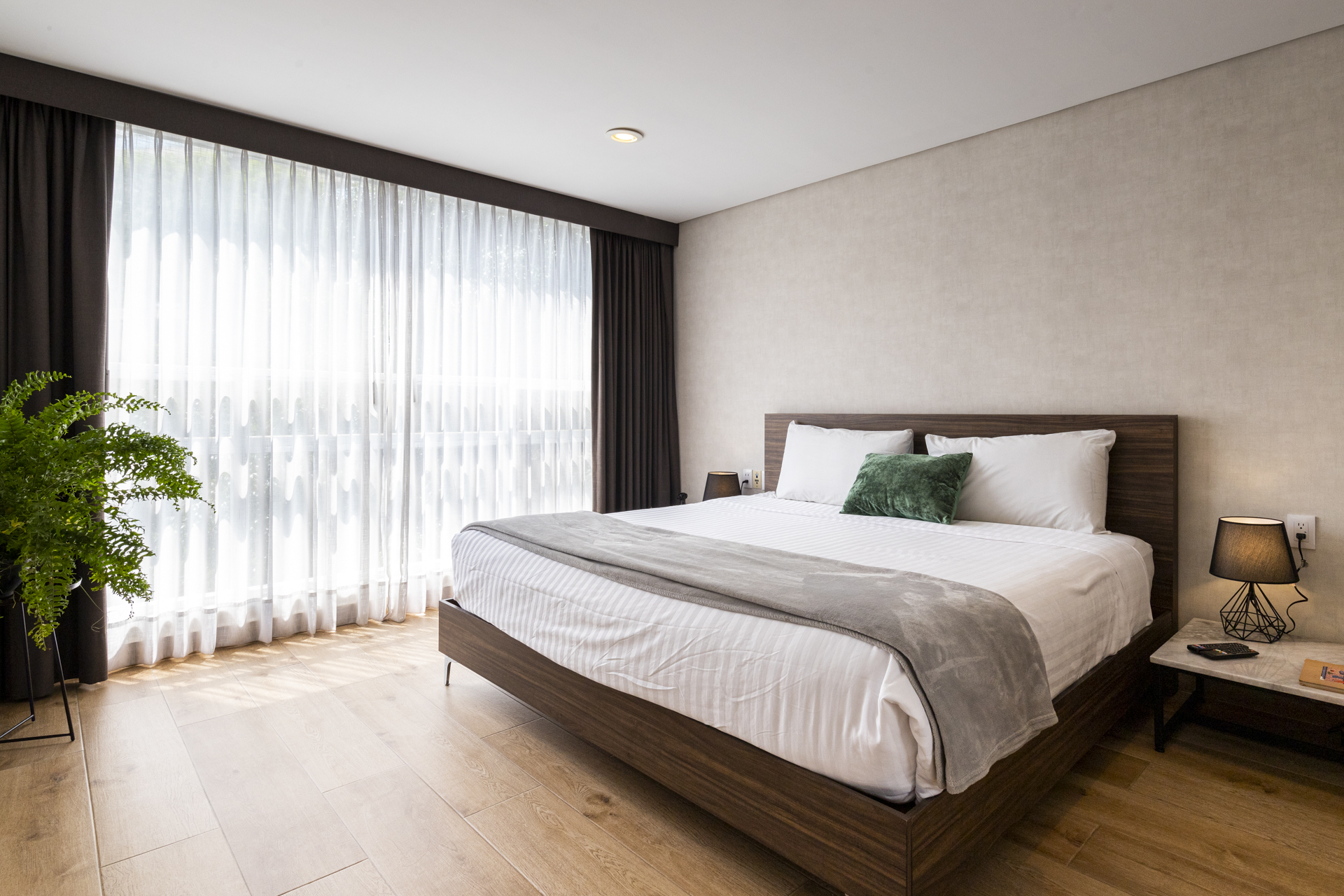 Apartment with Balcony