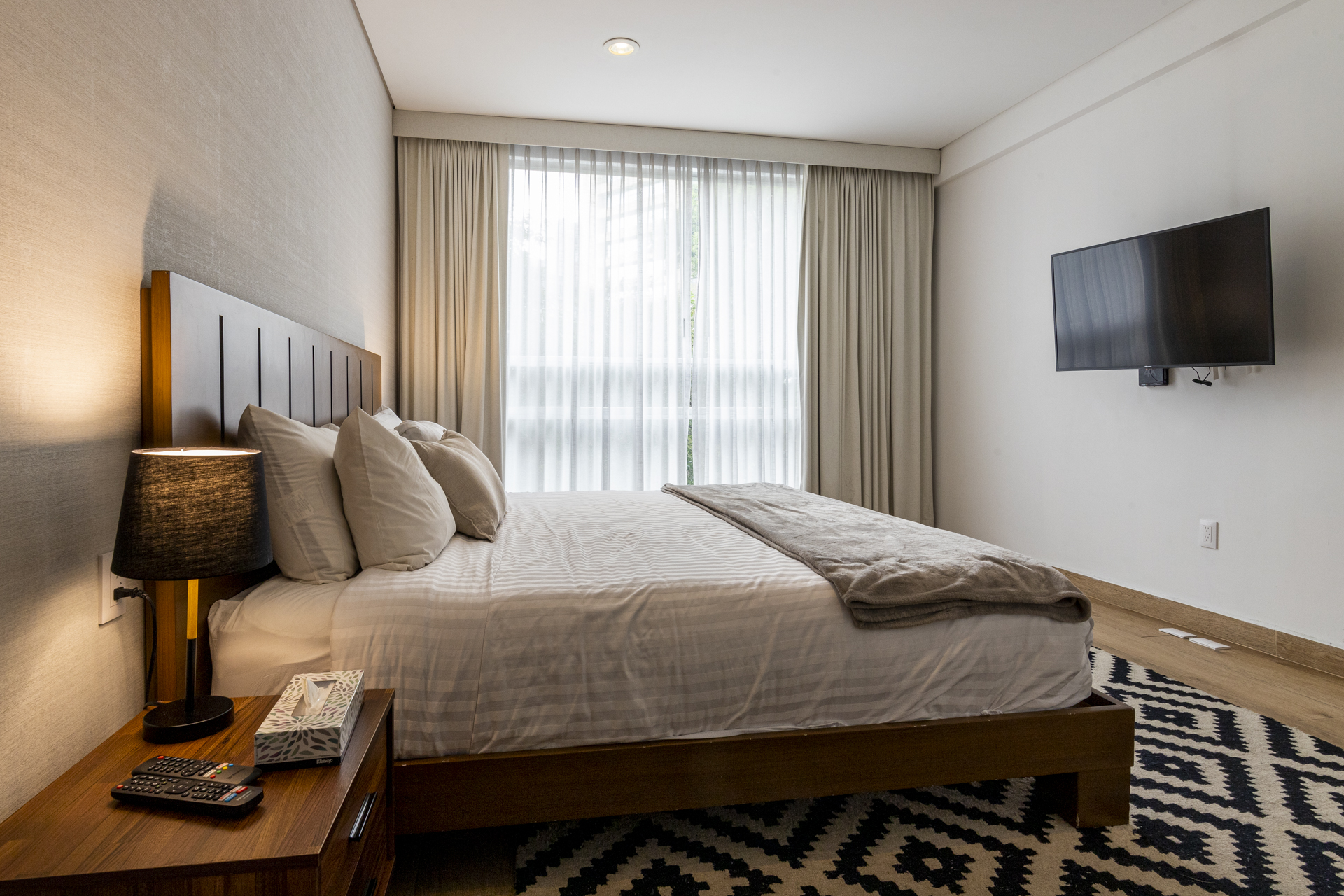 Apartment with Balcony