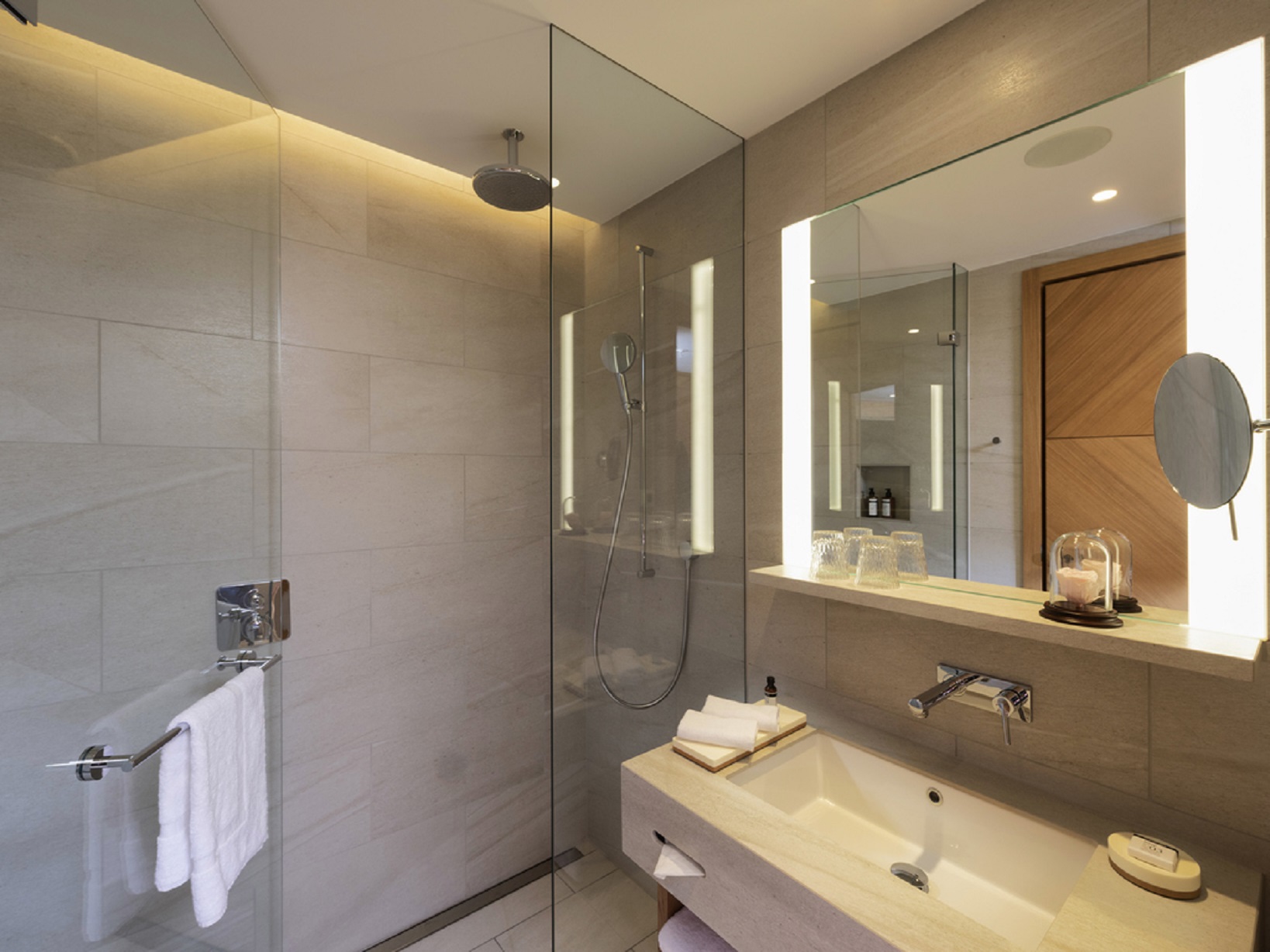 Double Classic King Bed