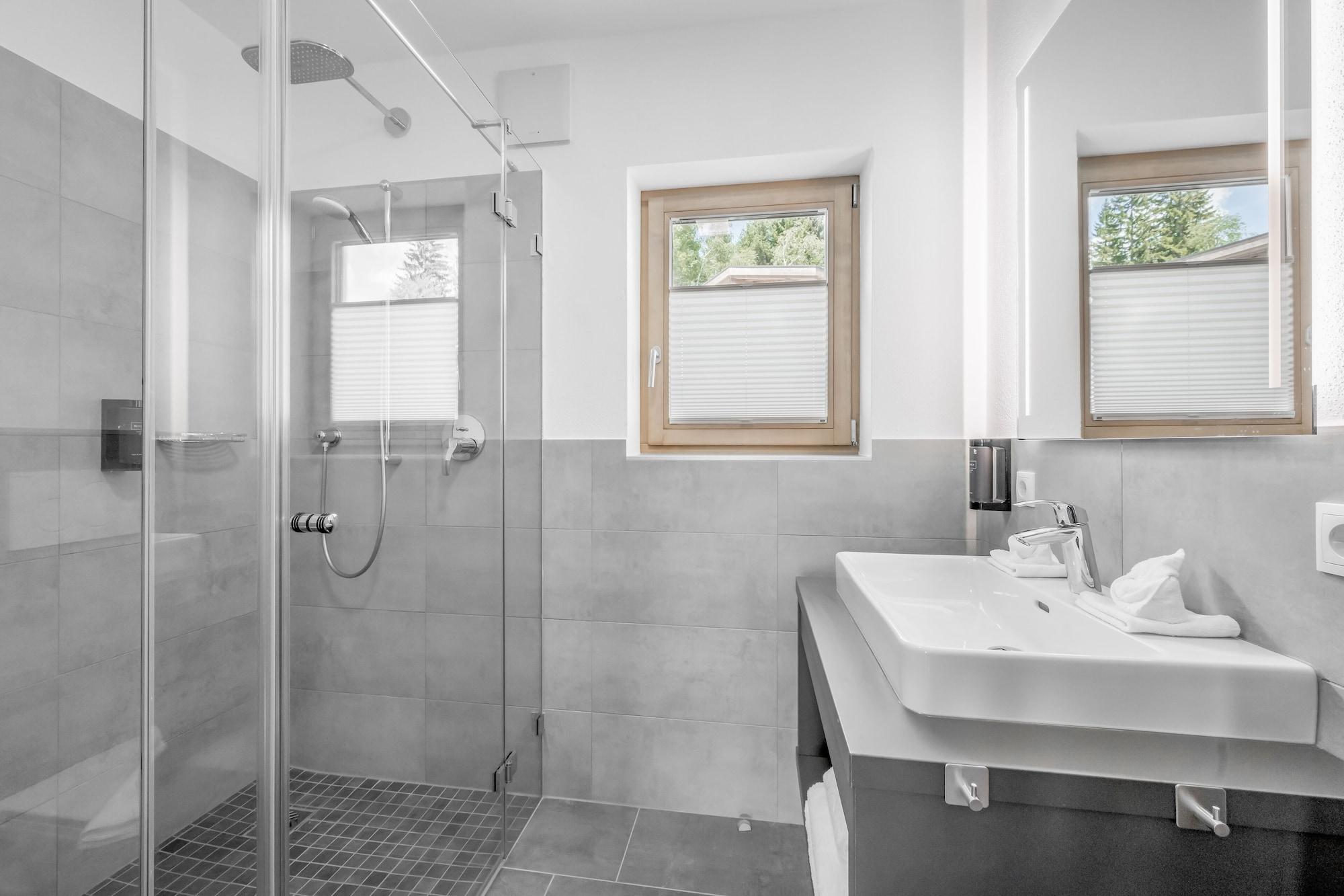 Apartment Superior Queen Bed