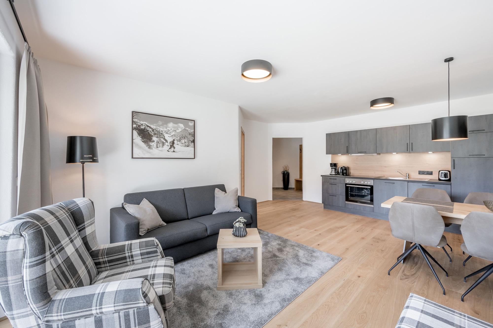 Apartment Queen Size Bed