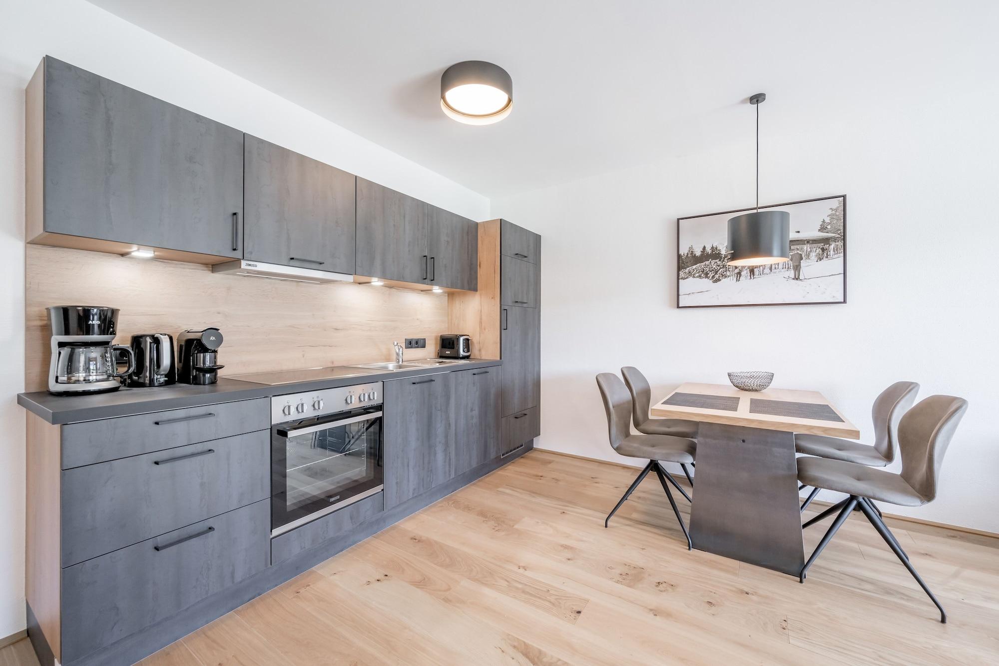 Apartment Queen Size Bed