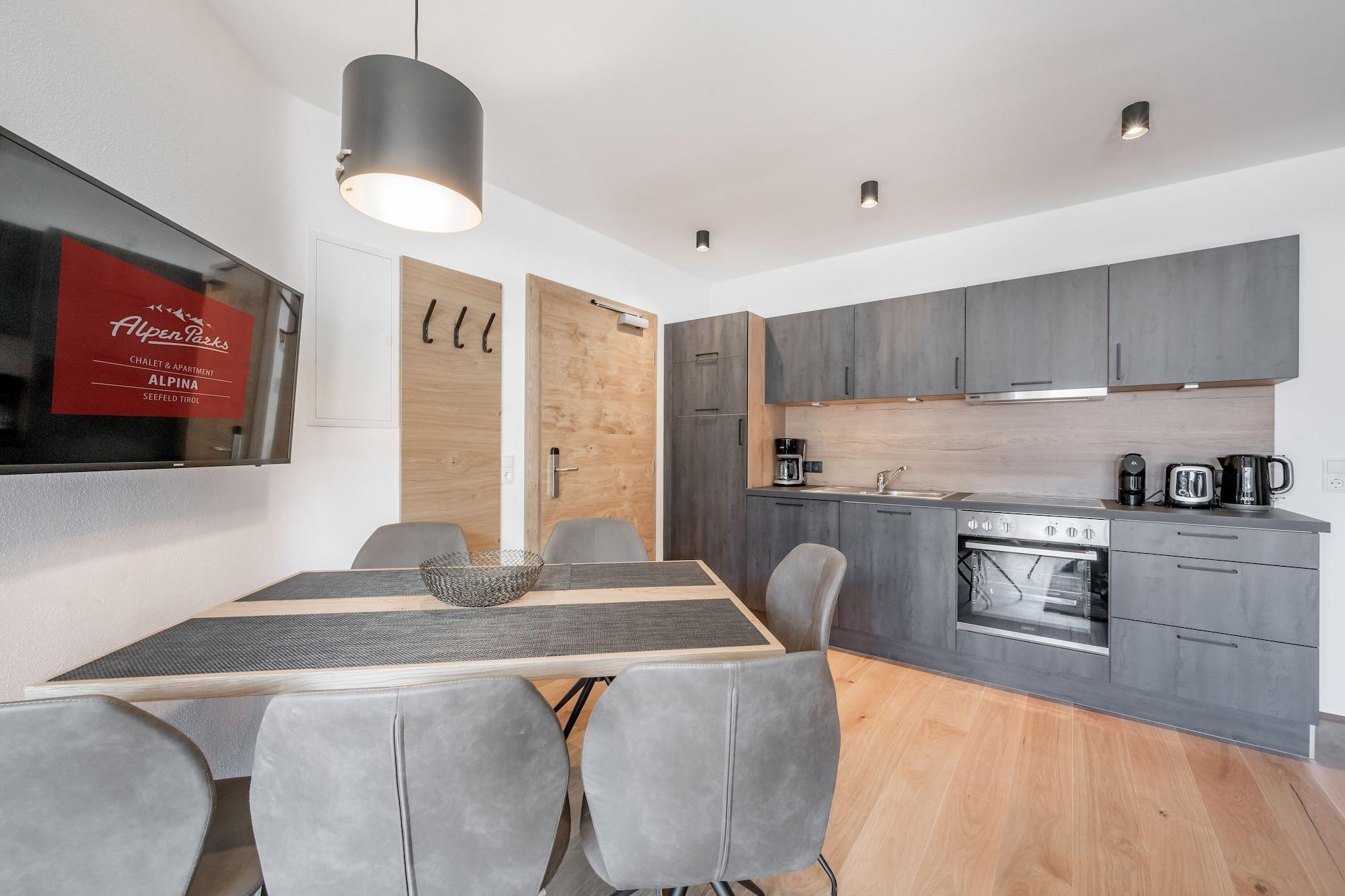 Apartment Superior Queen Bed