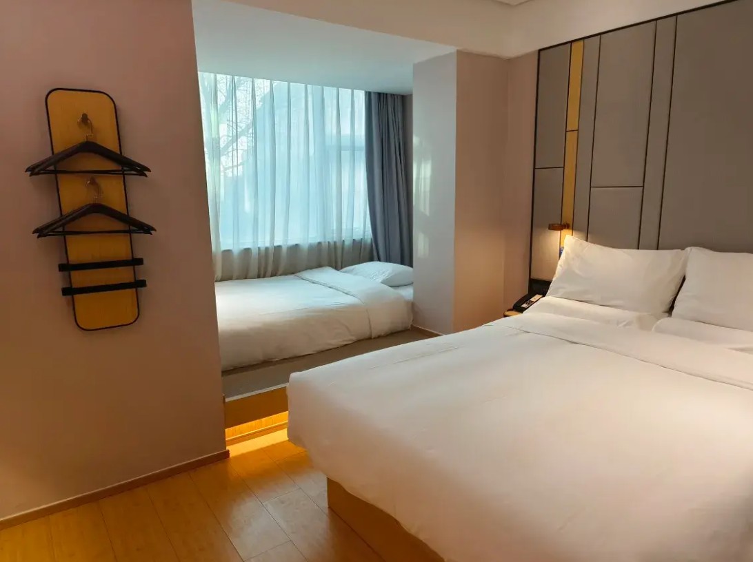 Family Room Standard