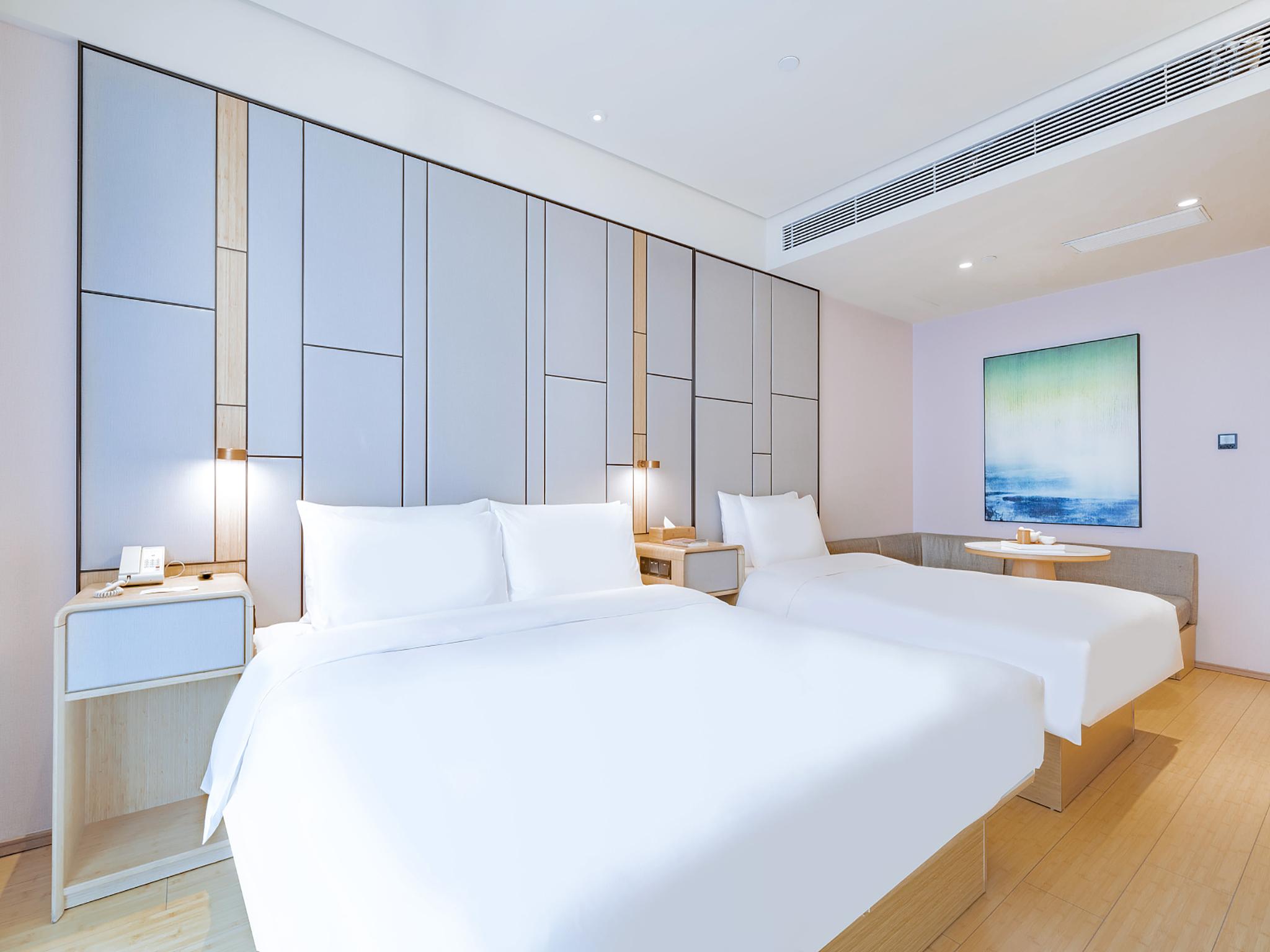 Family Room Standard