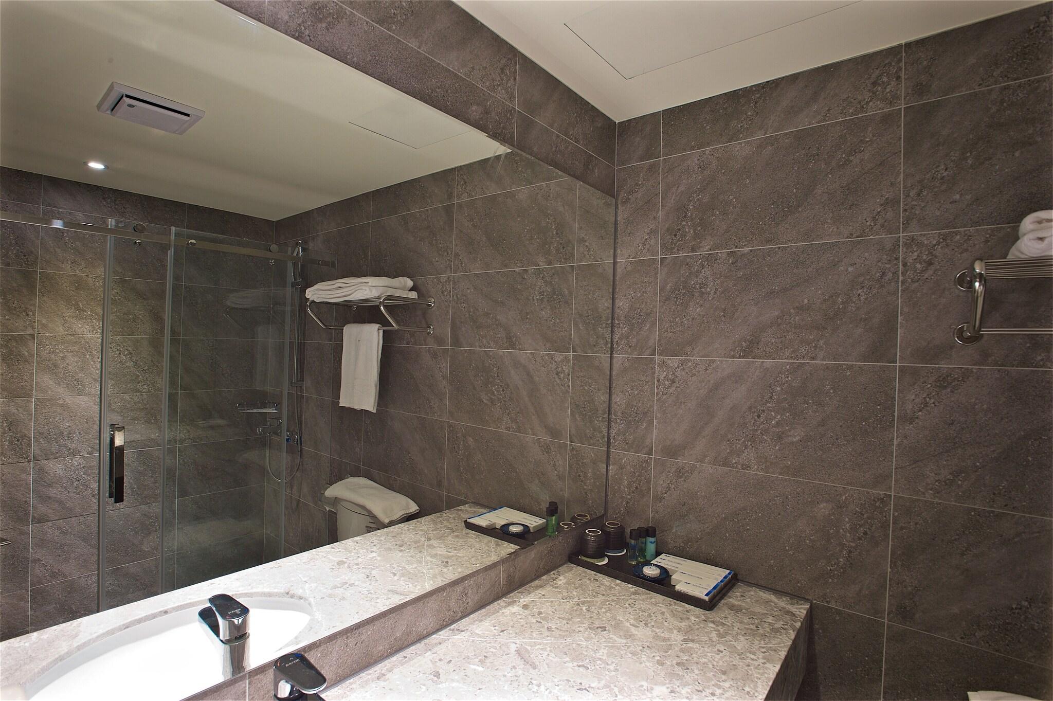 Twin with Shared Bathroom