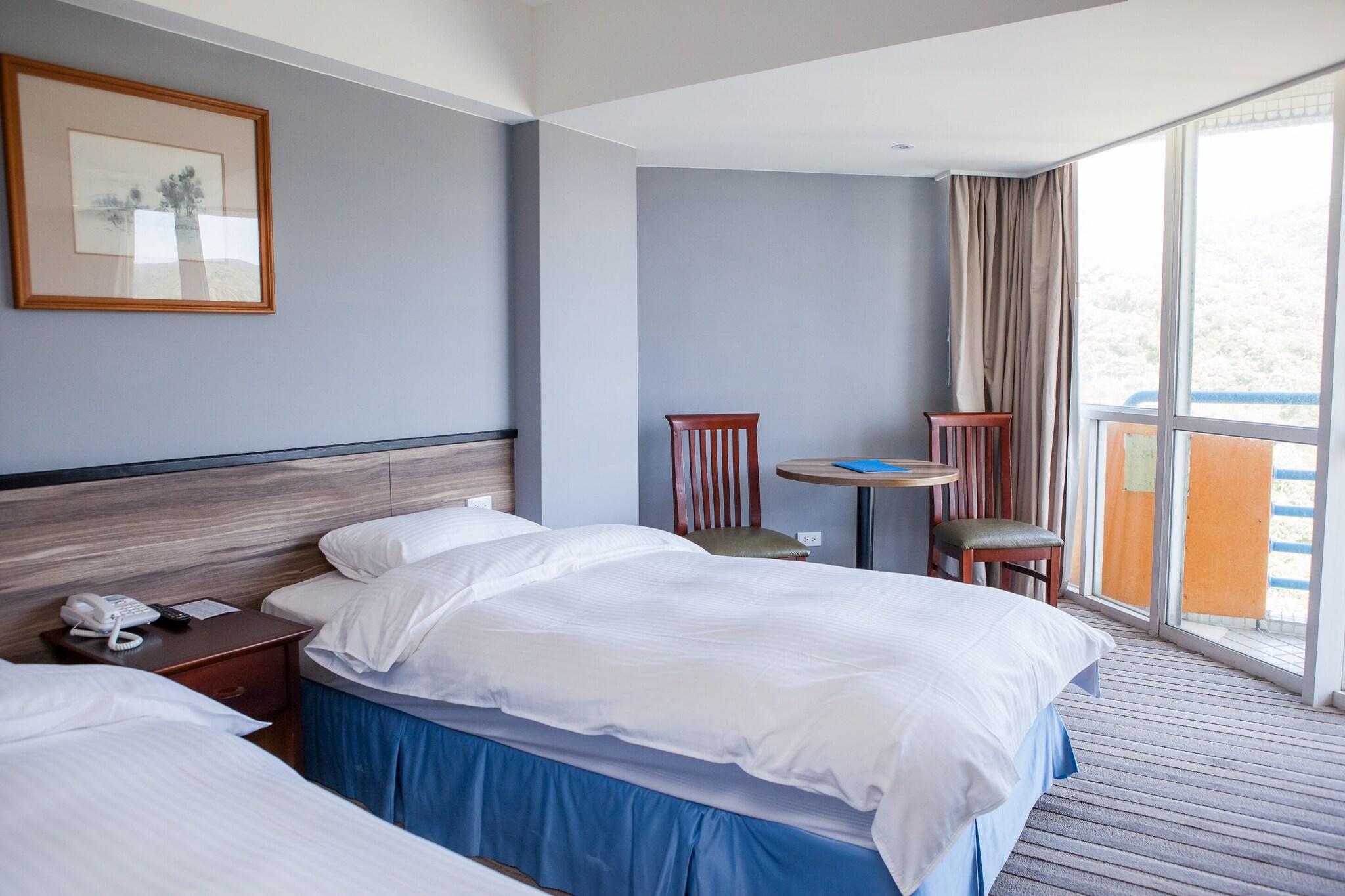 Twin with Shared Bathroom