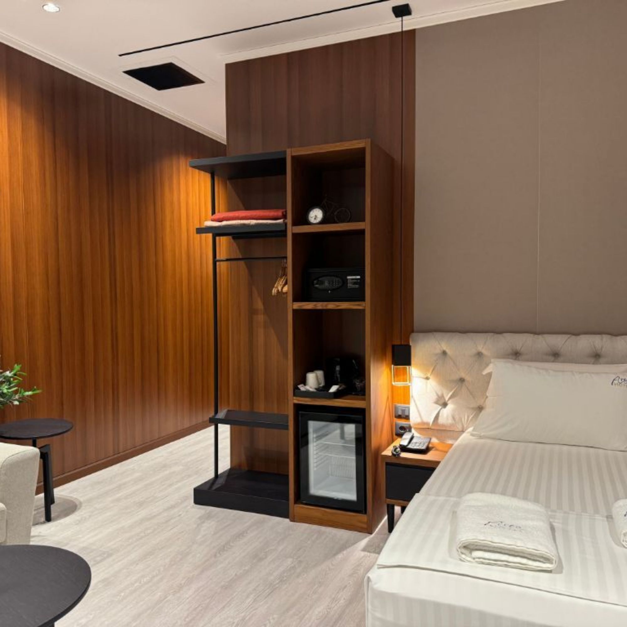 Junior Suite Capacity 1