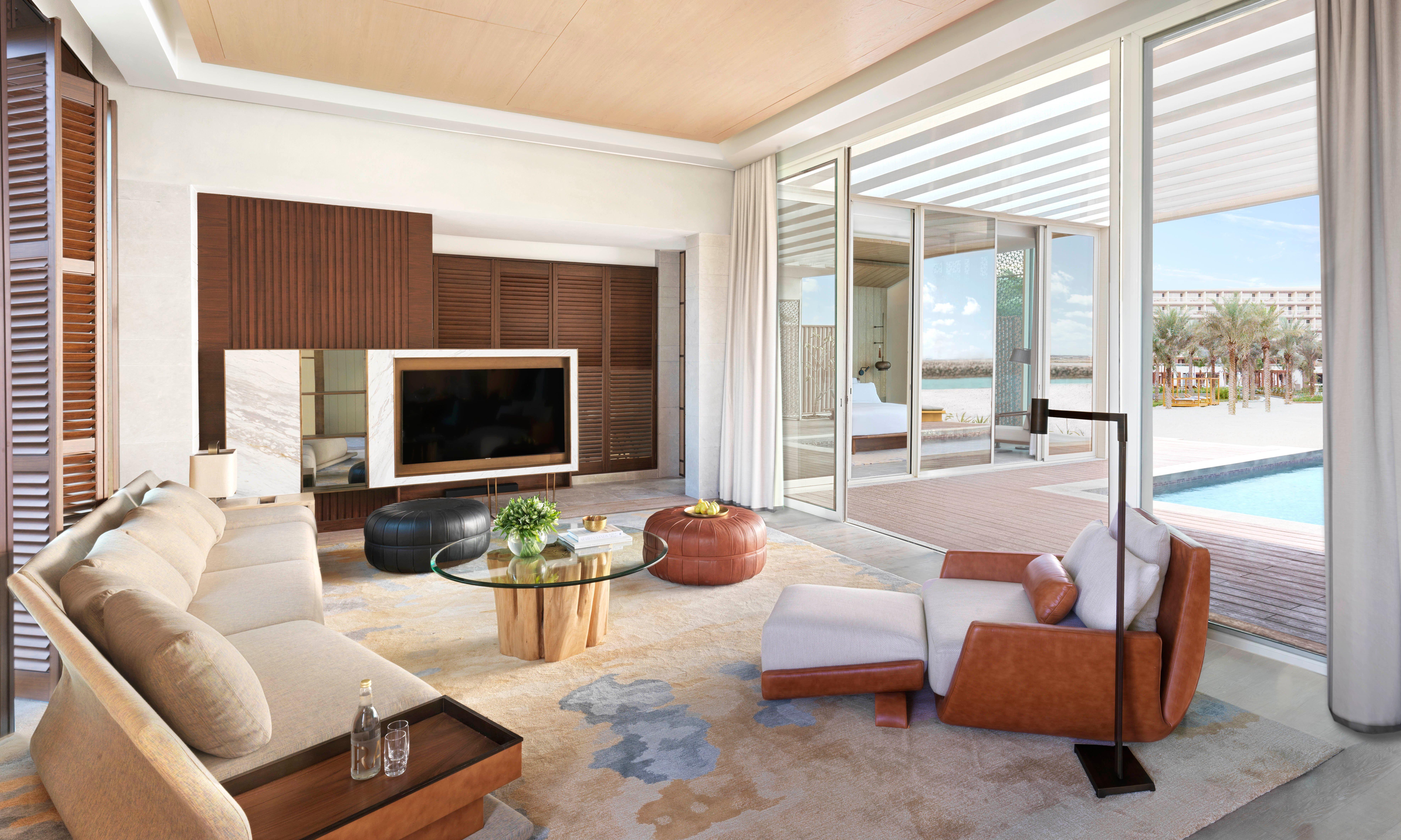 Villa Beach Front with Private Pool