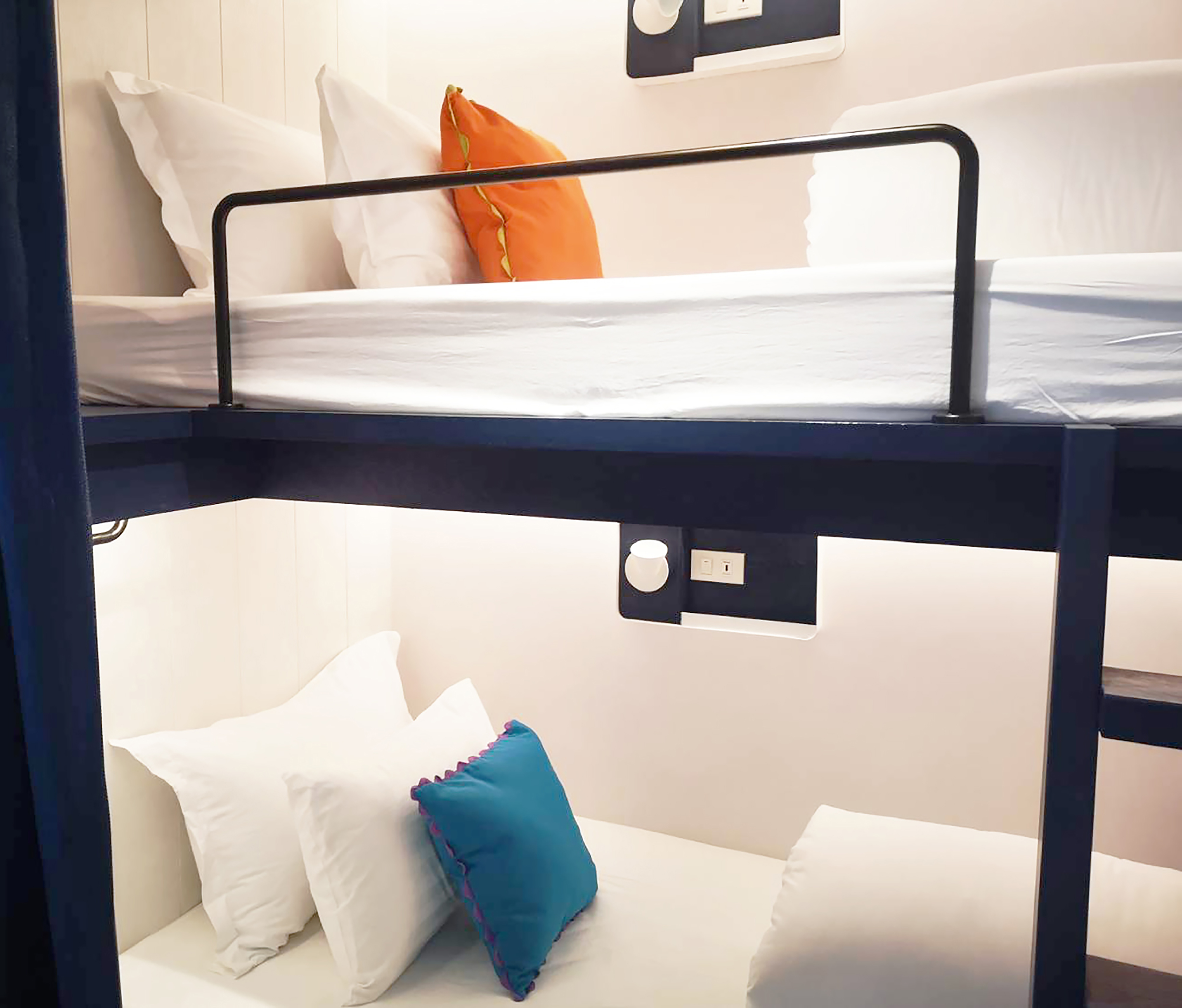 Family Room Deluxe King Bed