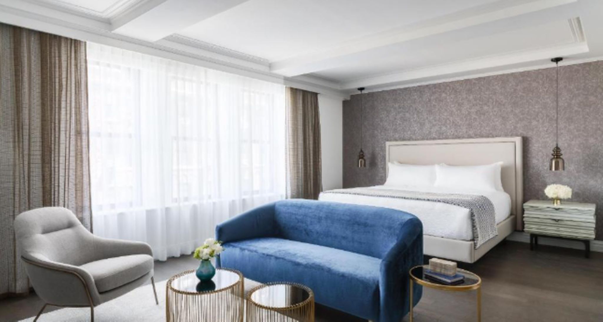 Junior Suite King Size Bed