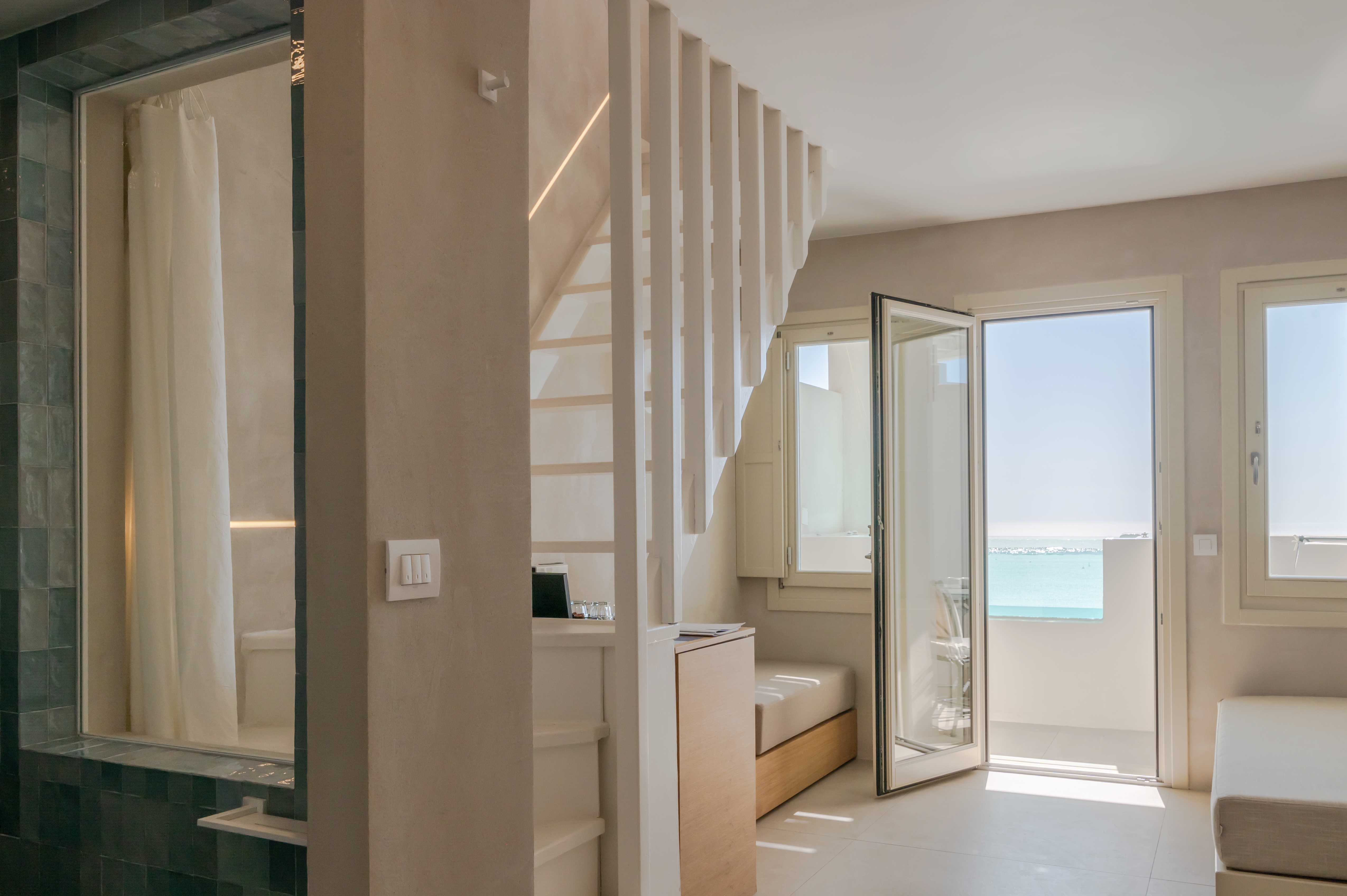 Triple Deluxe Sea View with Balcony