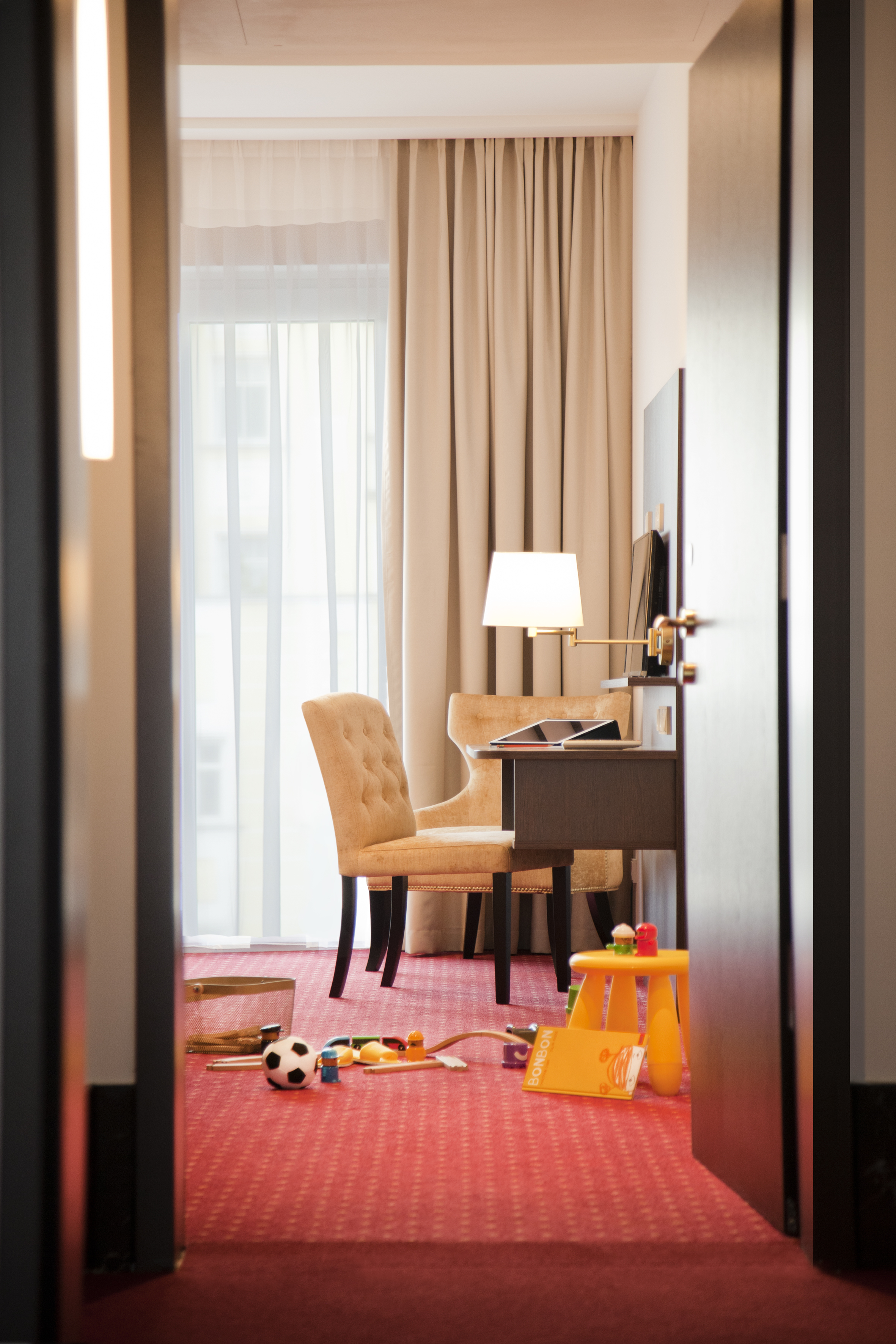 Family Room Capacity 4