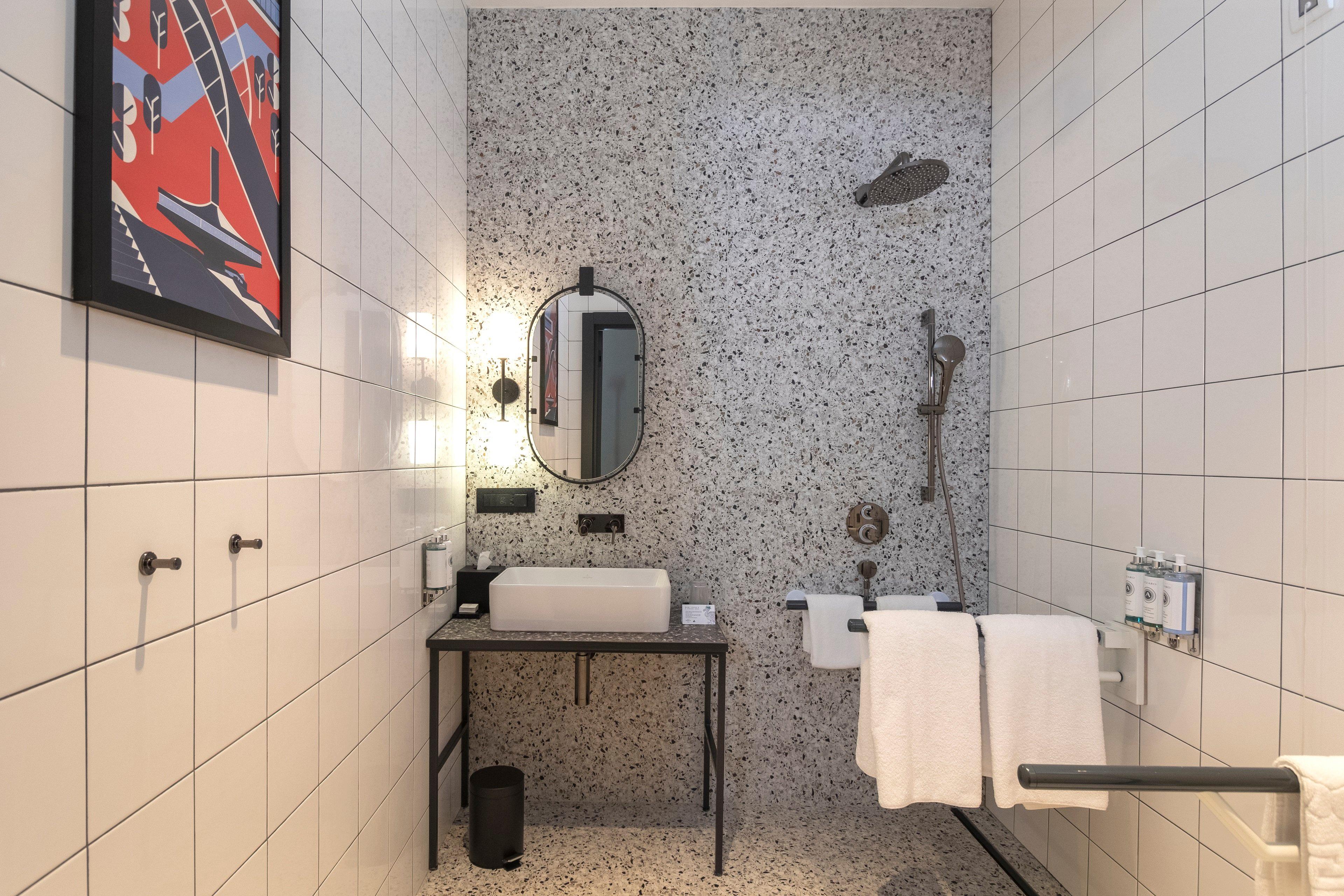 Double Accessible-queen Size Bed