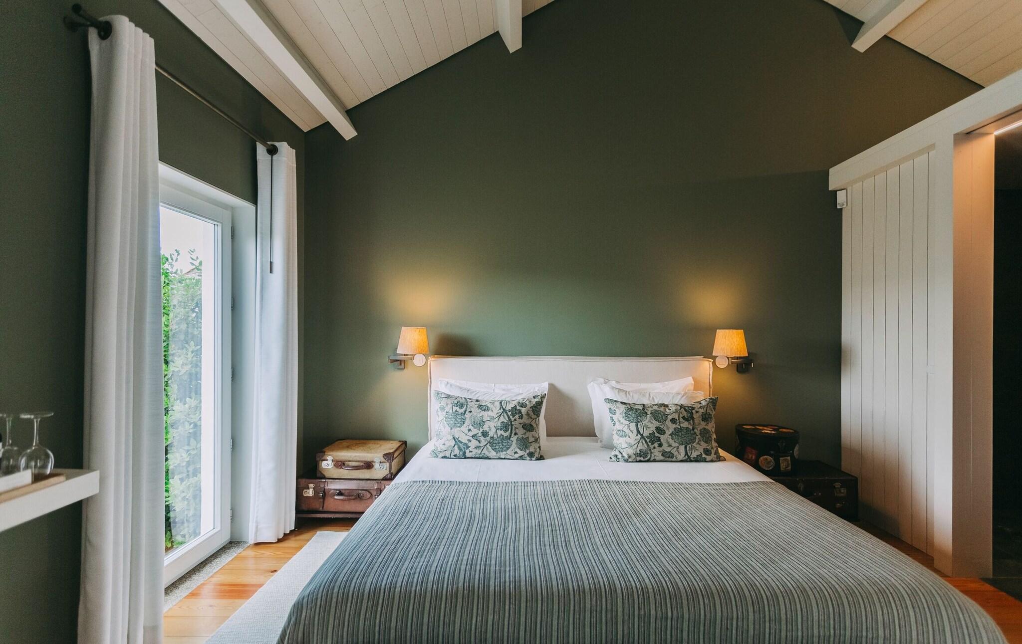 Double Superior King Bed