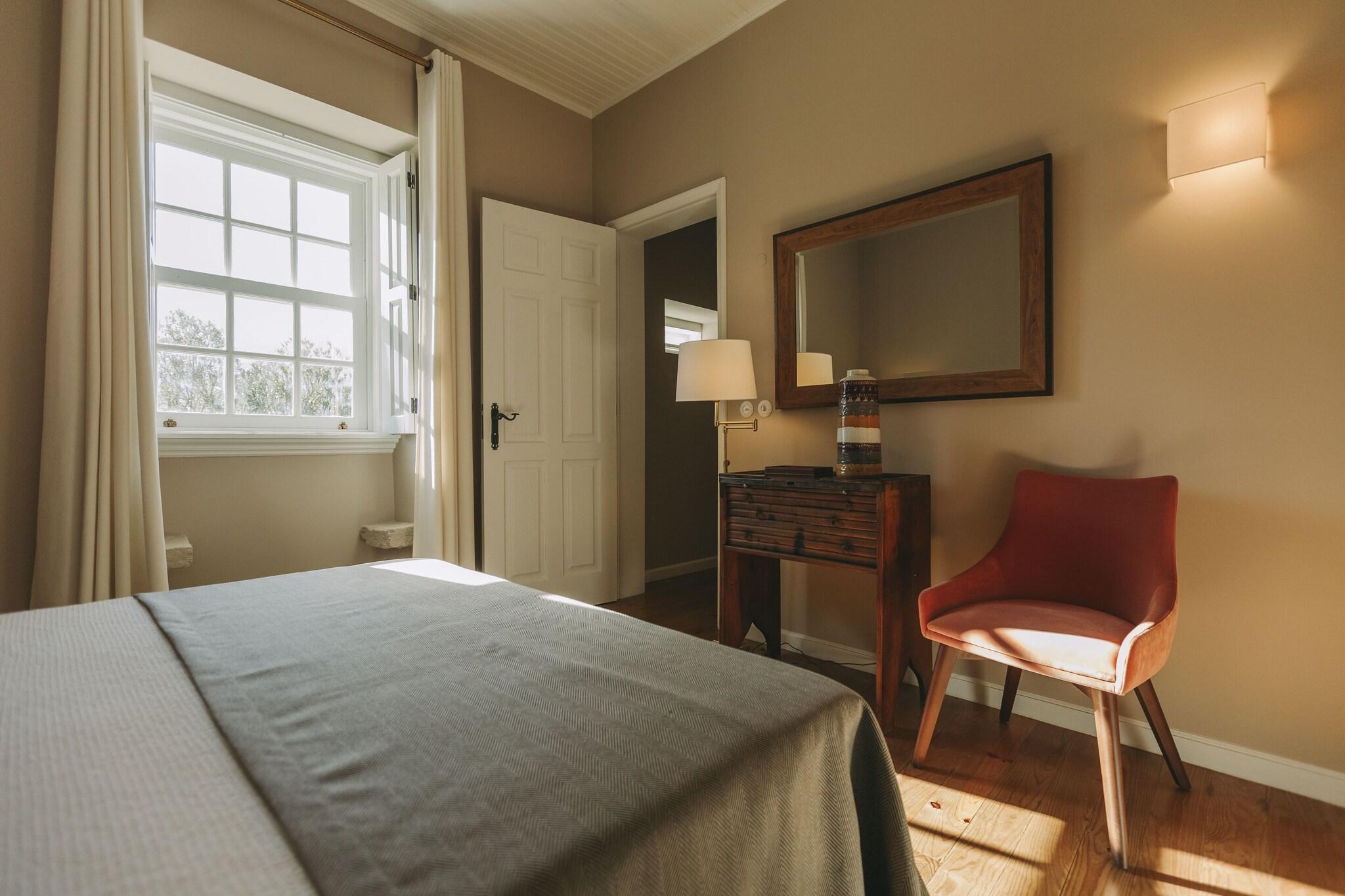 Double Queen Size Bed