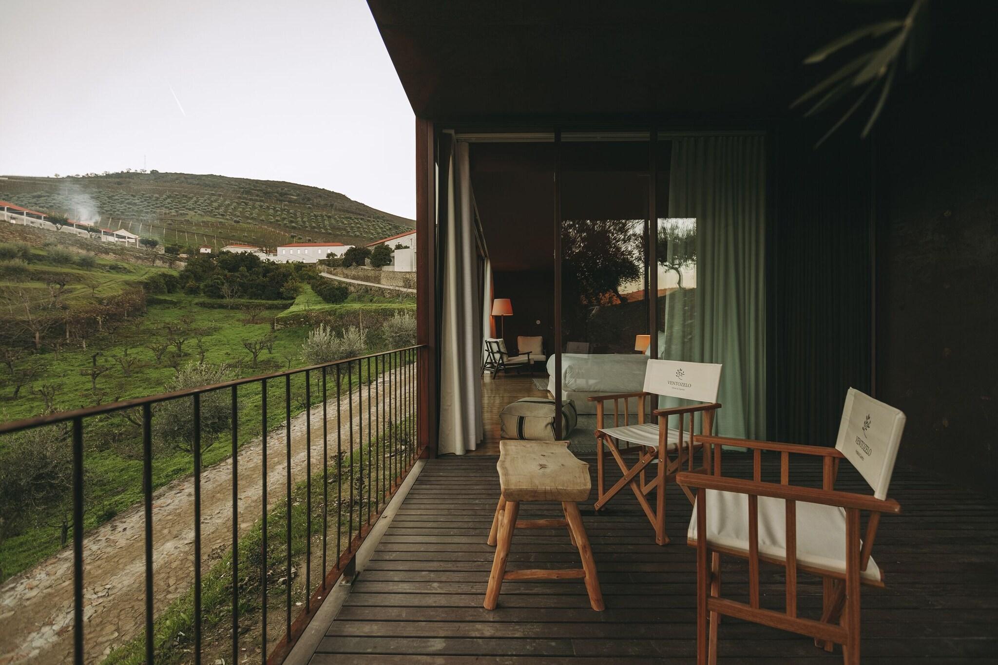 Junior Suite King Size Bed