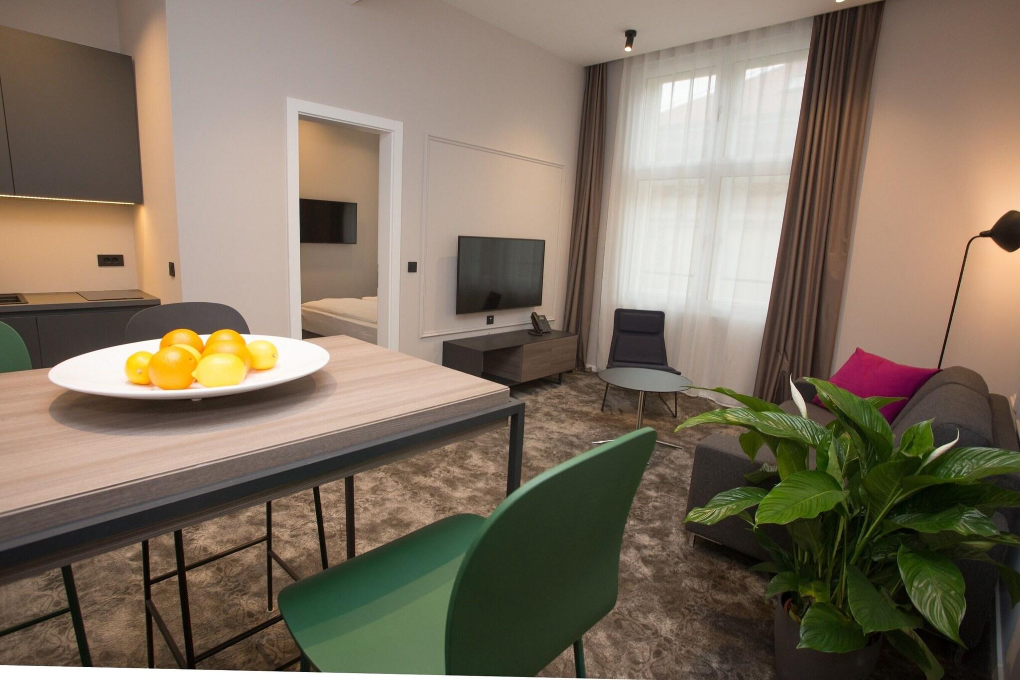 Suite with Double Bed