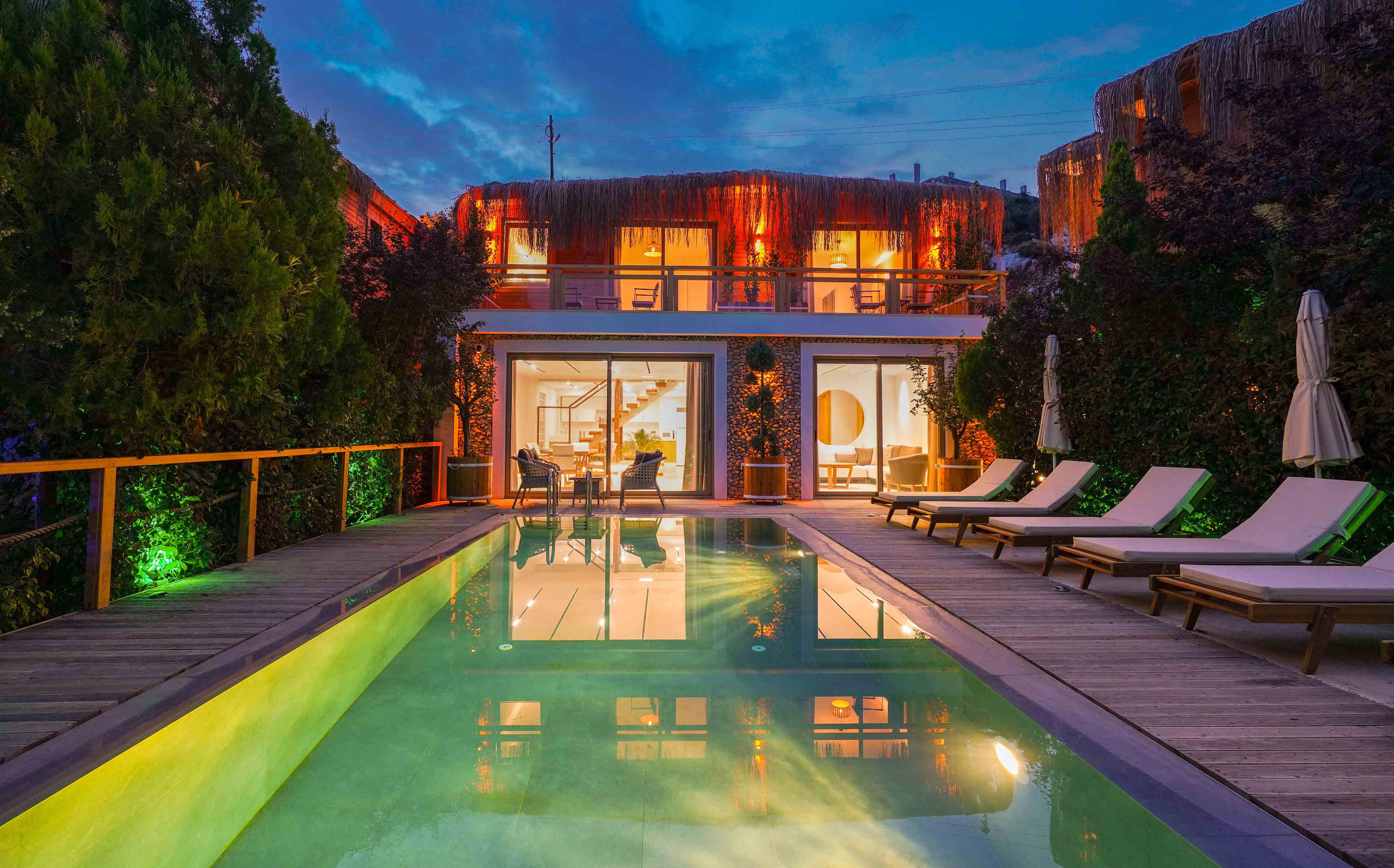 Villa Three Bedrooms Three Bathrooms