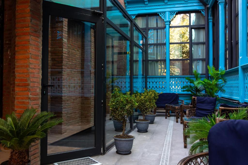 Family Room Connecting Room