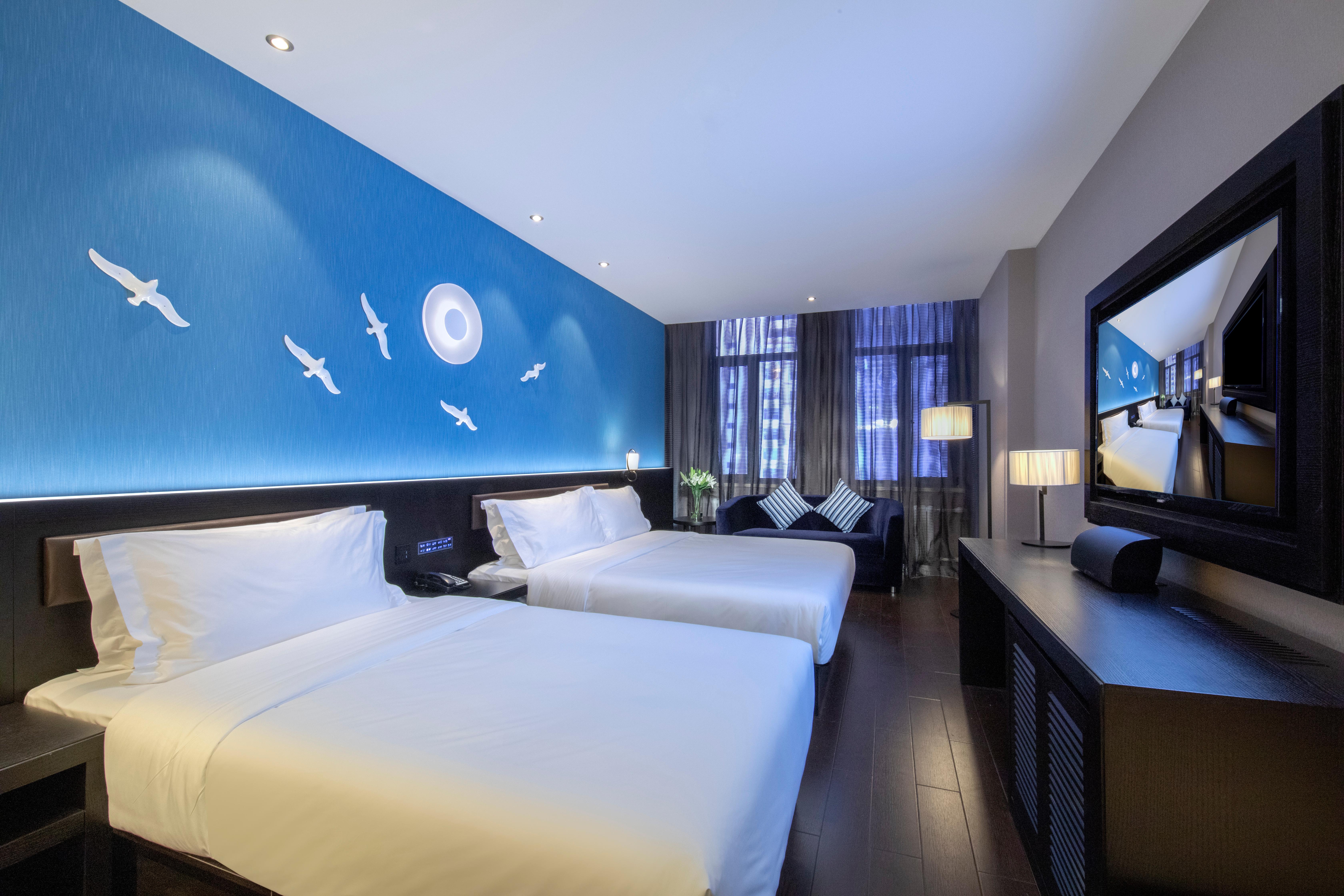 Family Room Standard