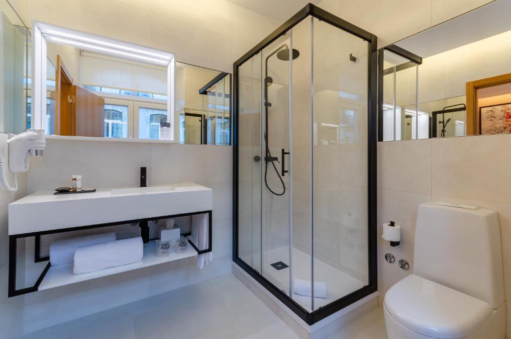 Double or Twin Superior