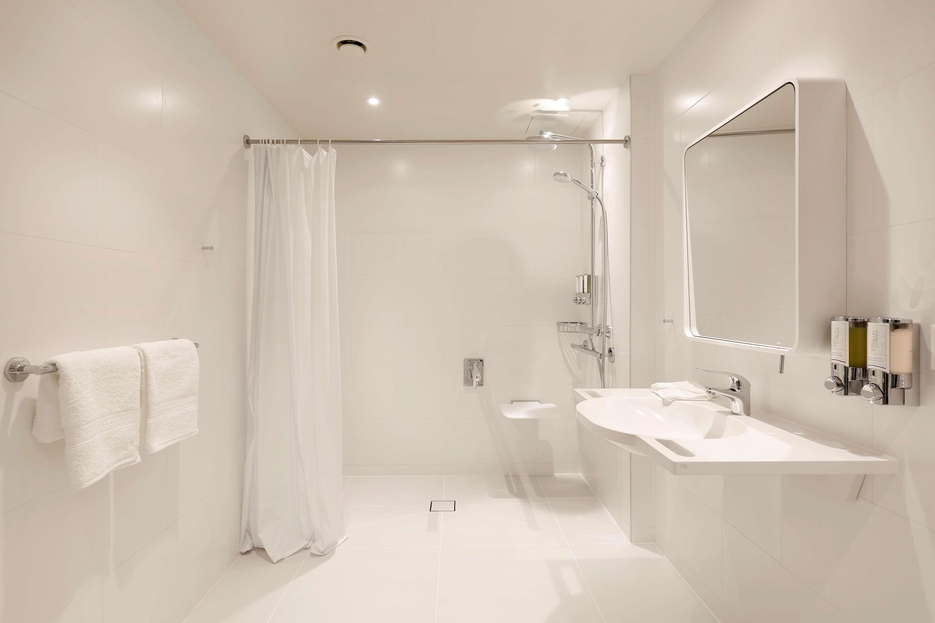 Double Accessible-queen Size Bed