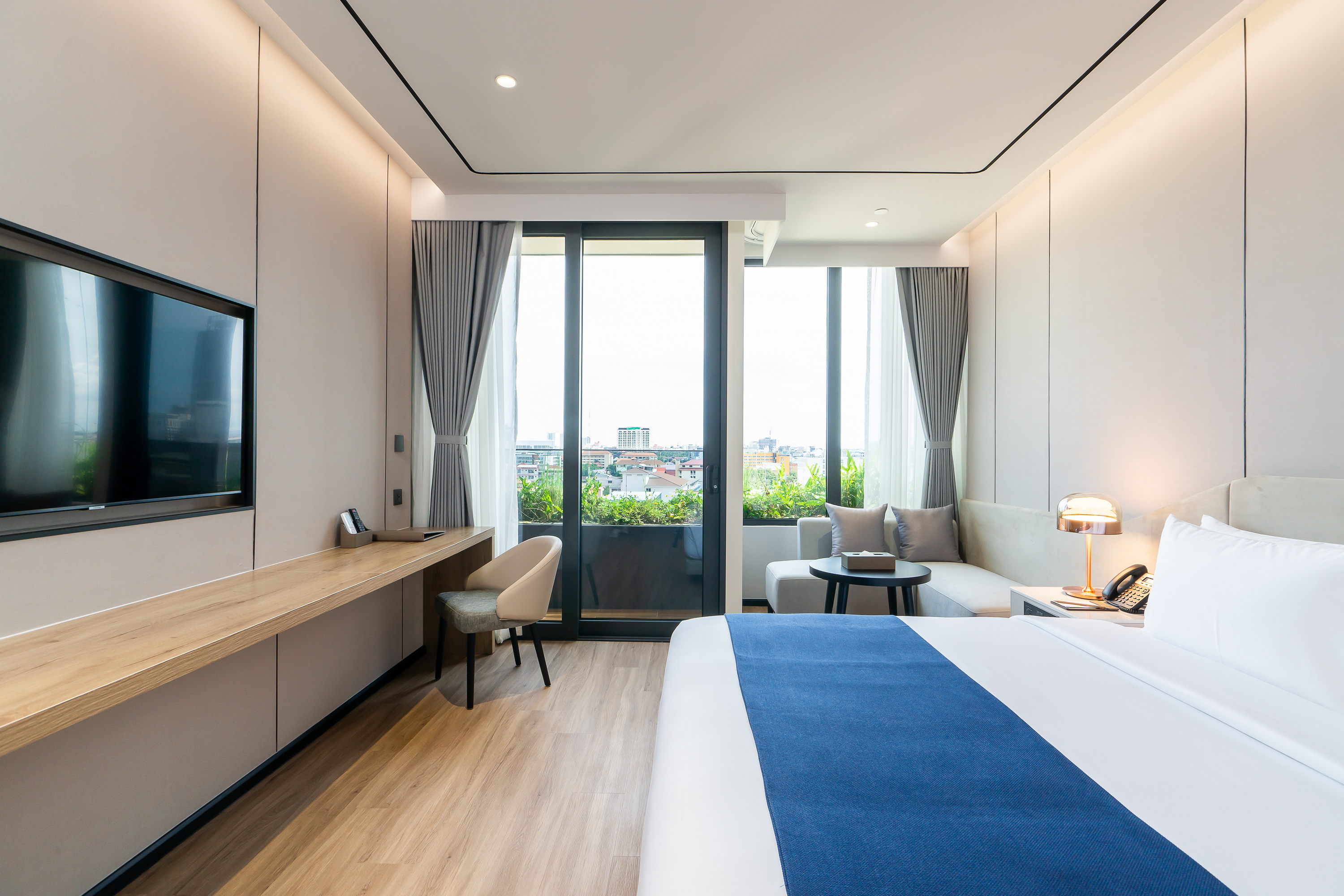 Room Deluxe King Bed