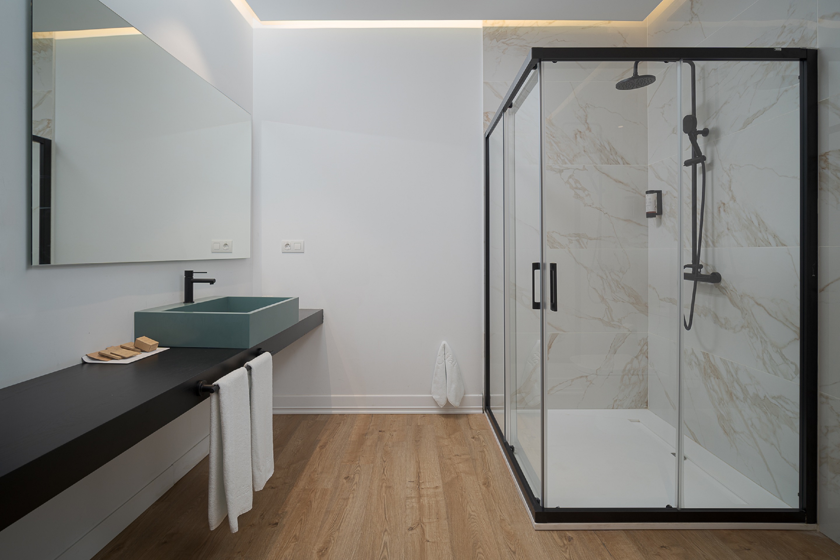 Double Single Classic