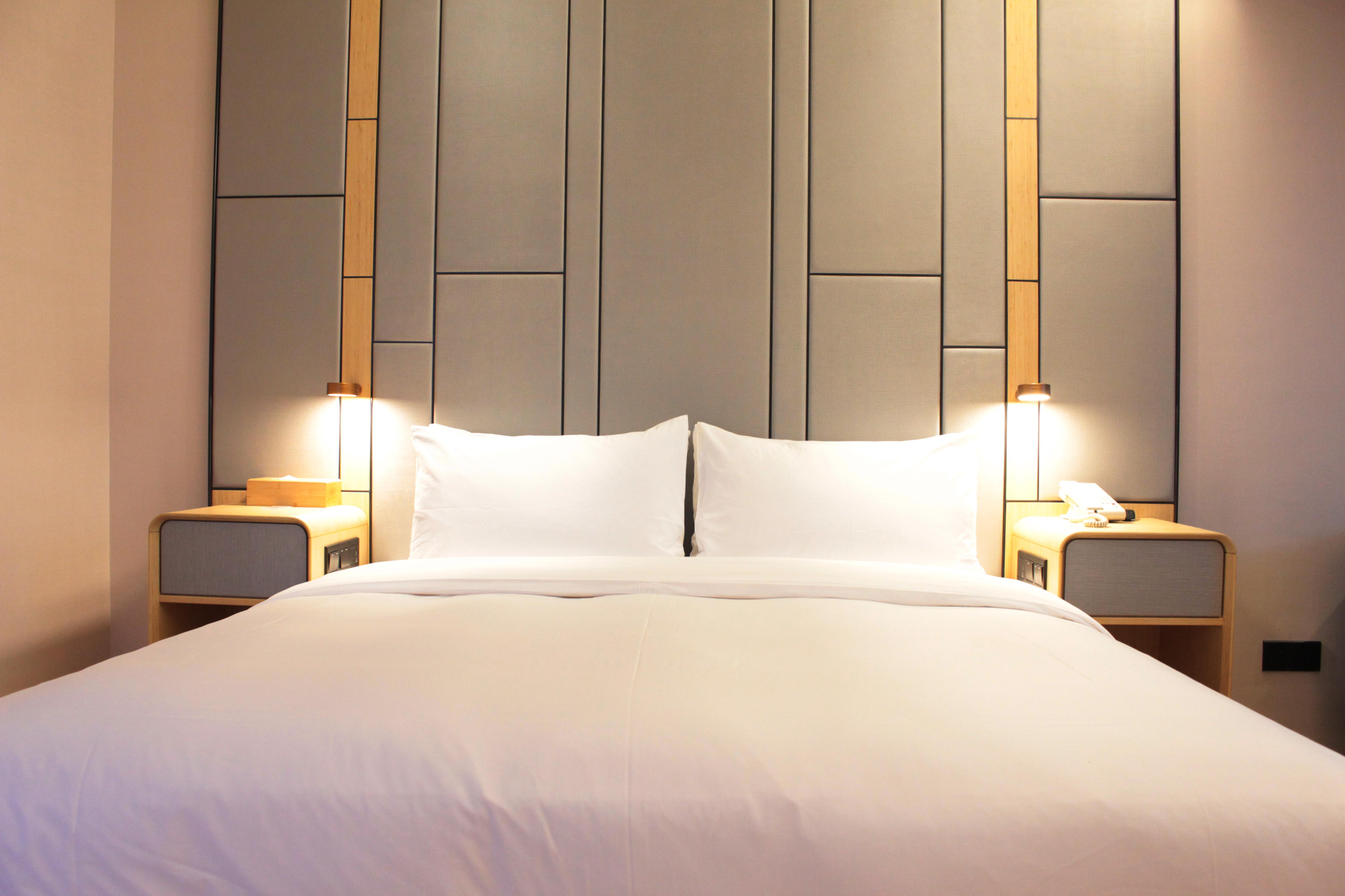 Double Superior King Bed