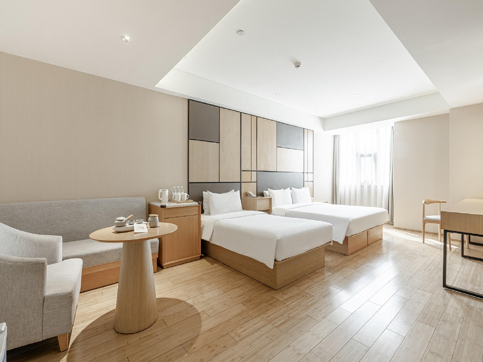 Family Room Superior