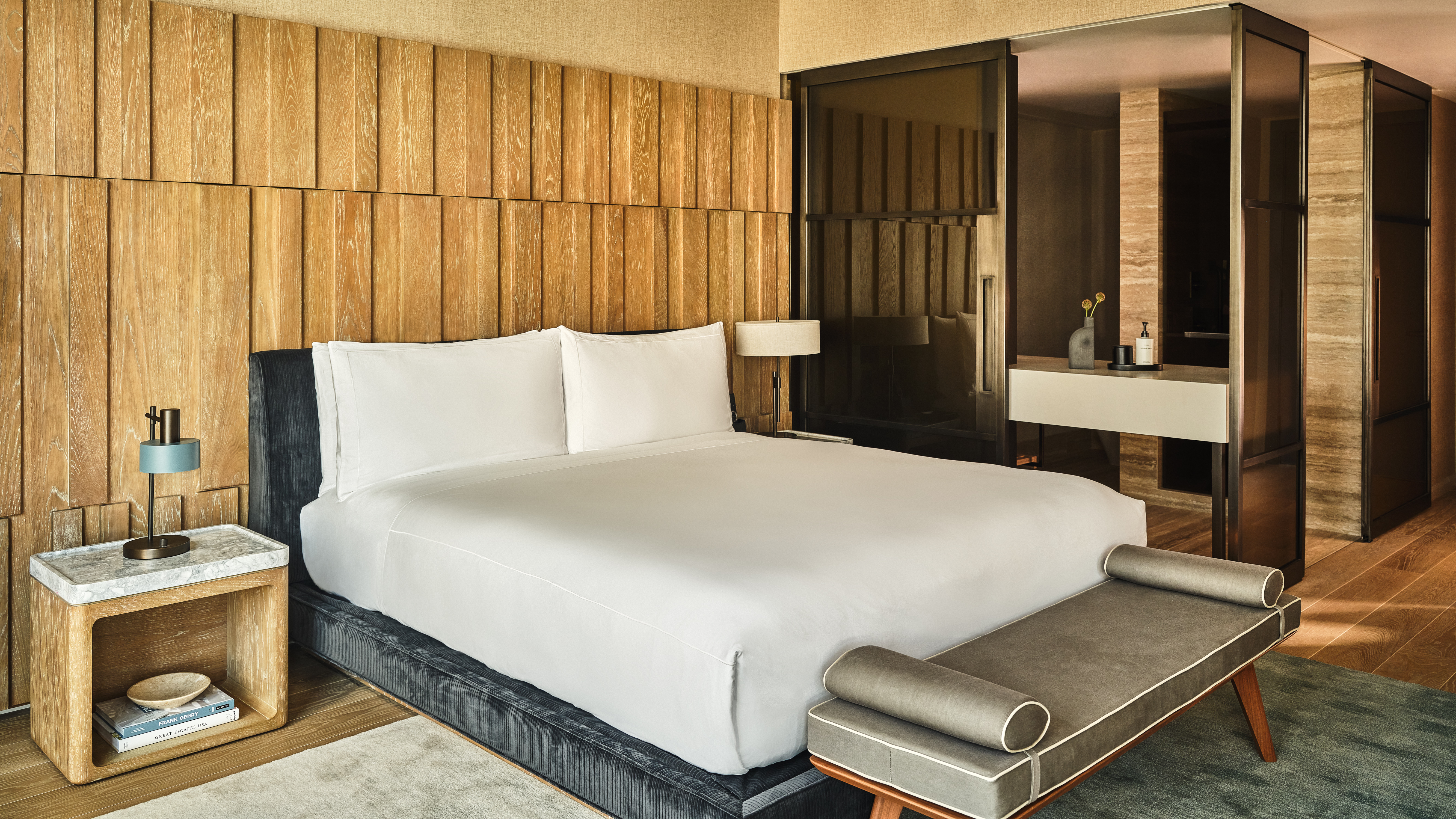 Studio King Size Bed