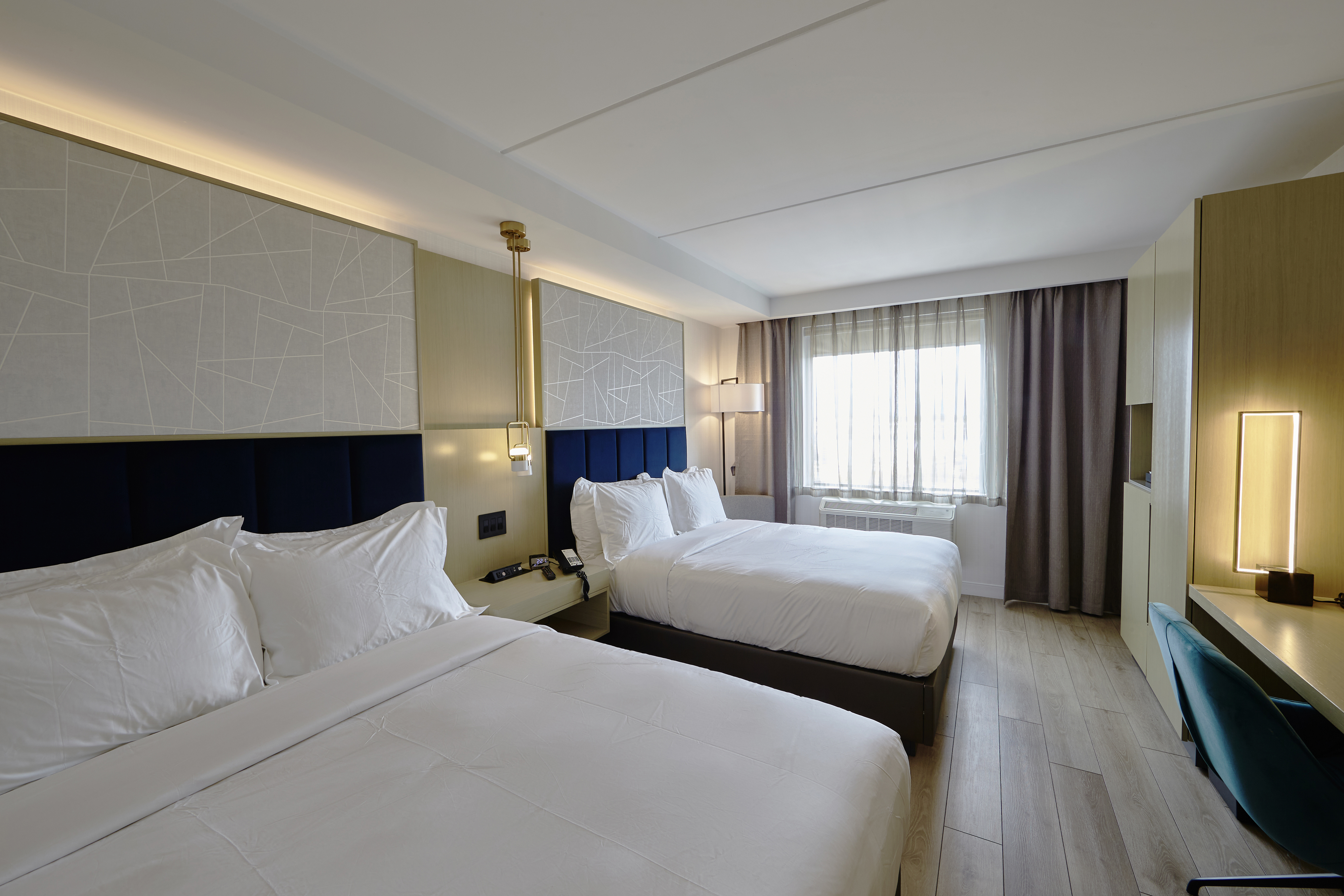 Twin City View Two Queen Beds