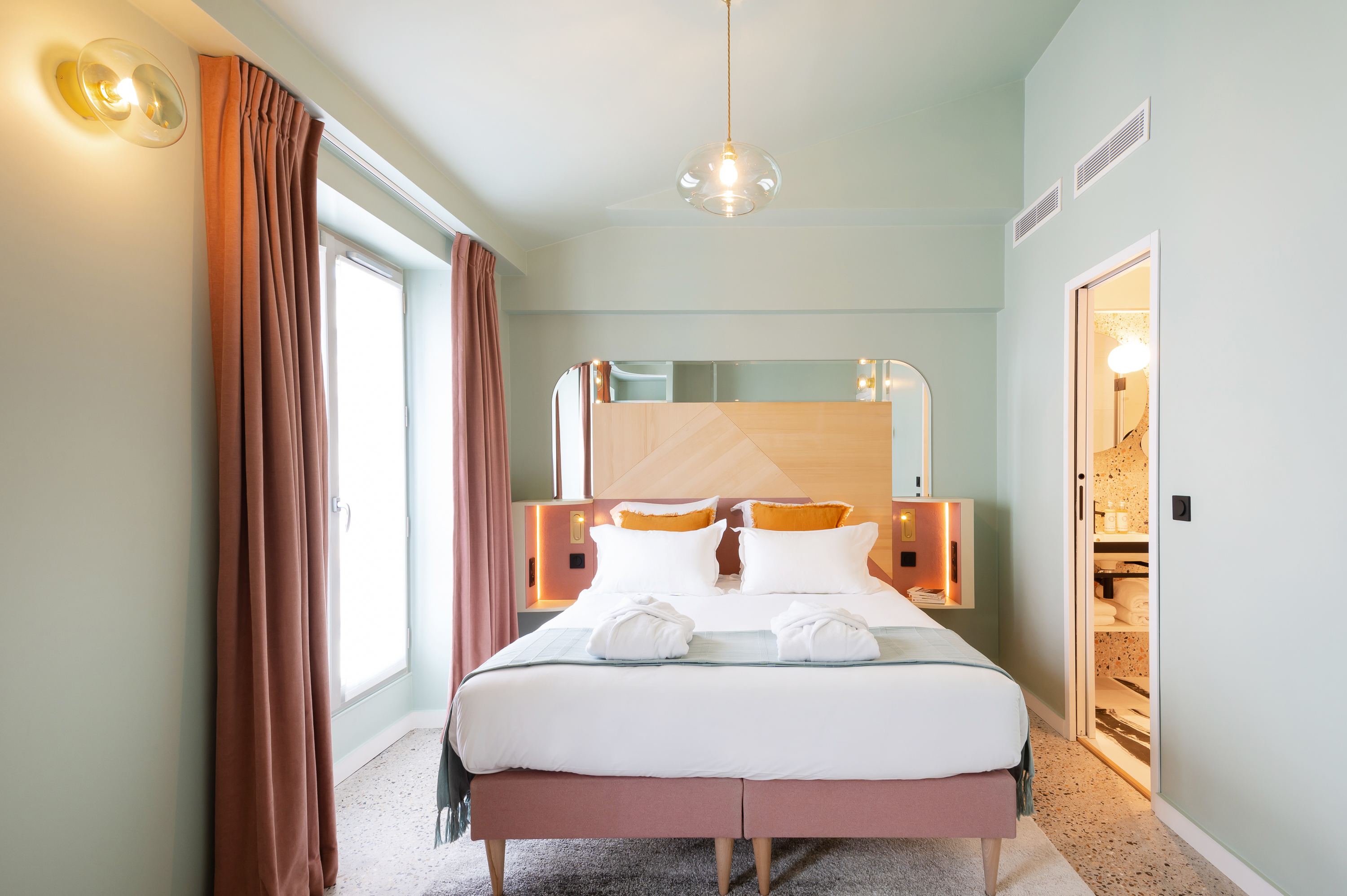 Double or Twin Superior